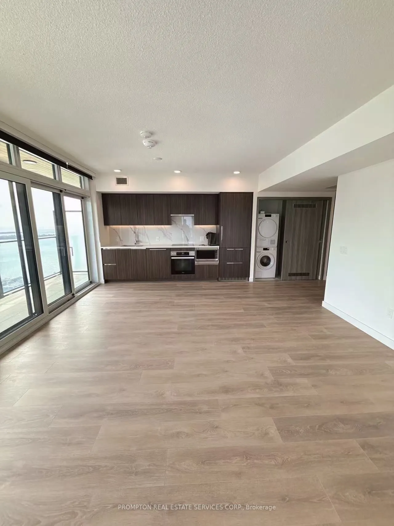 1 CONCORD CITYPLACE Way, #5303