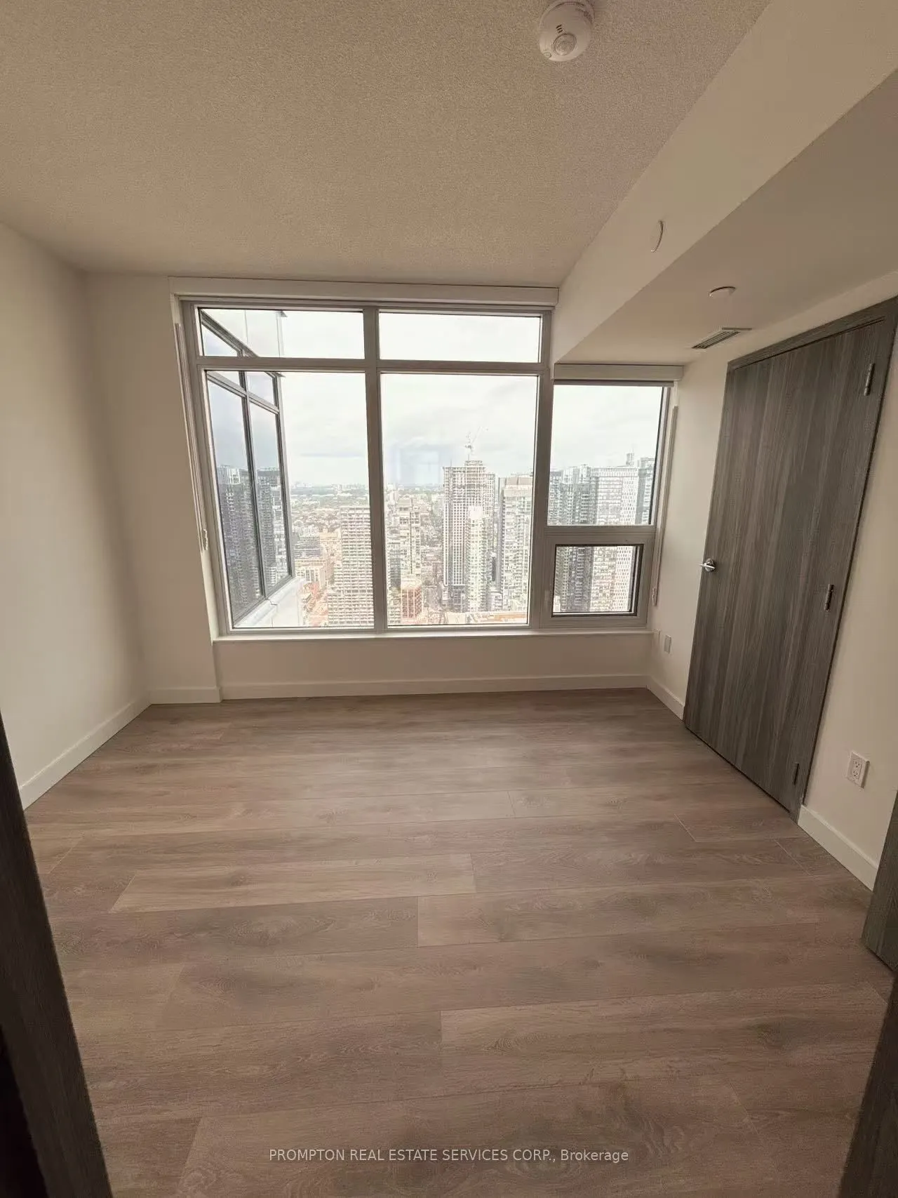 1 CONCORD CITYPLACE Way, #5303