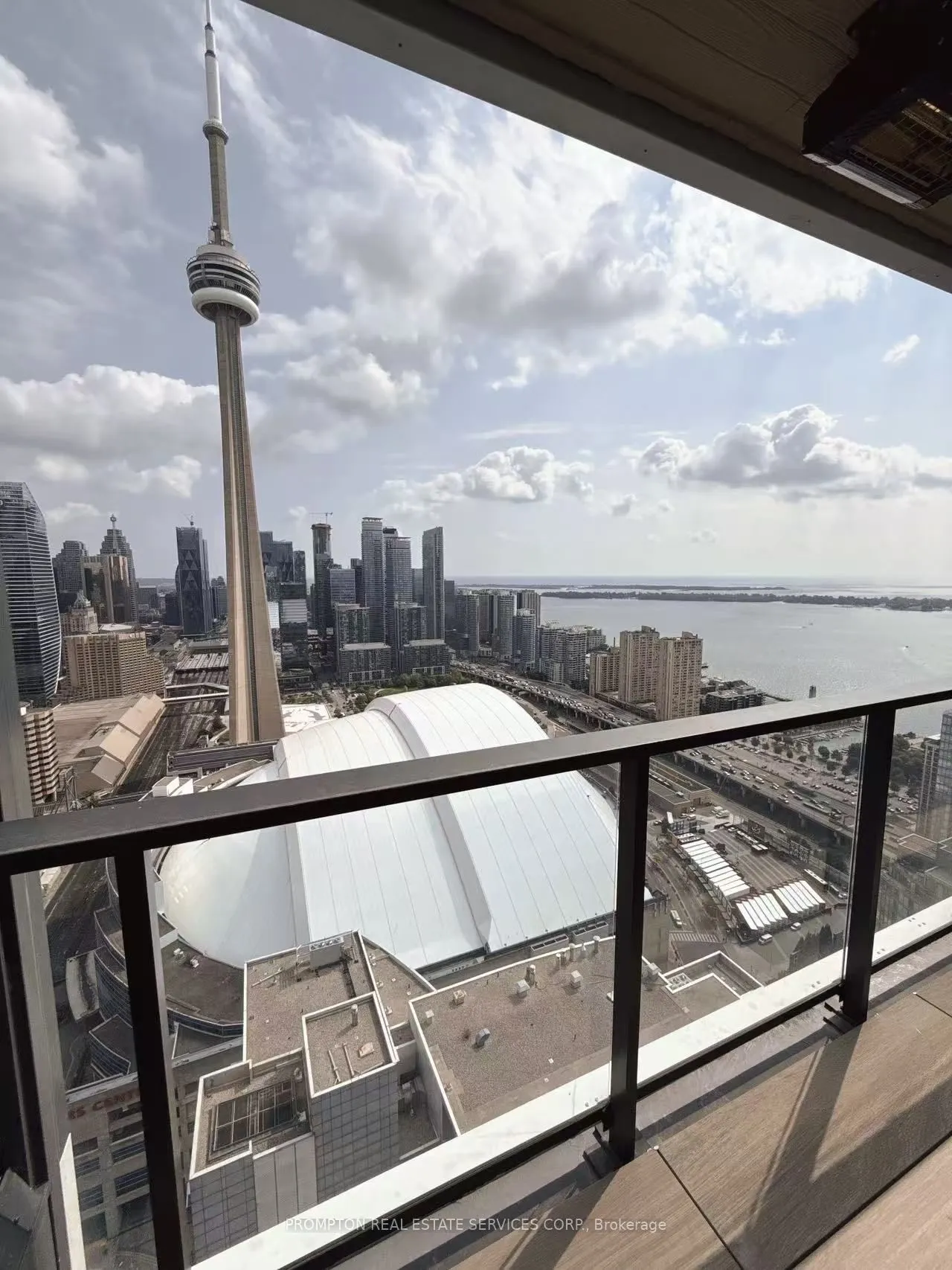 1 CONCORD CITYPLACE Way, #5303