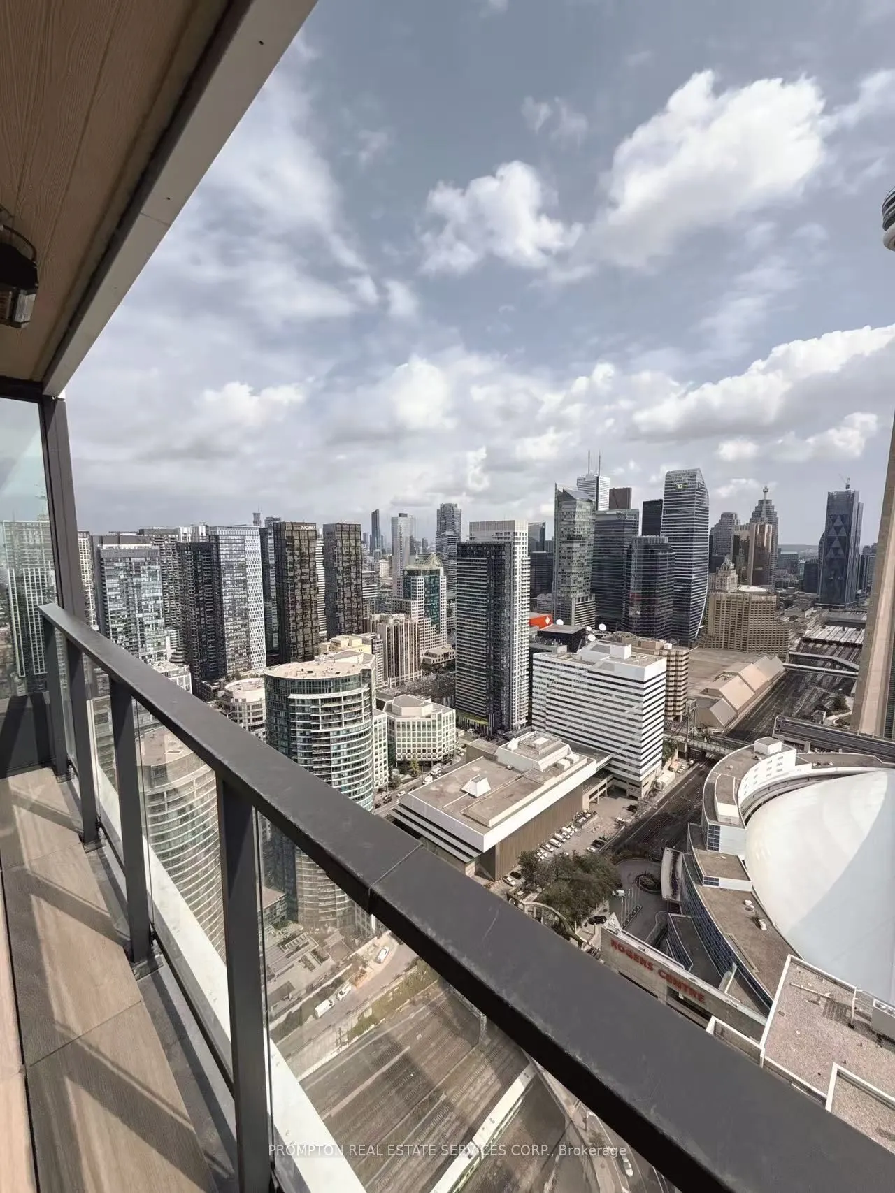 1 CONCORD CITYPLACE Way, #5303