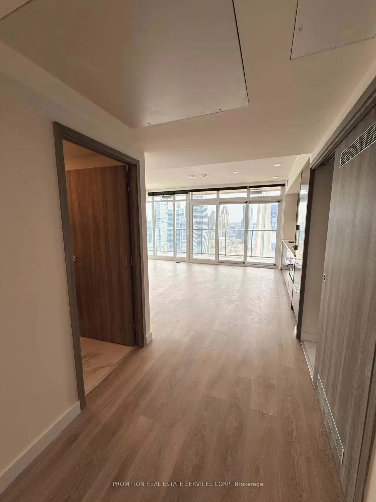 1 CONCORD CITYPLACE Way, #5303