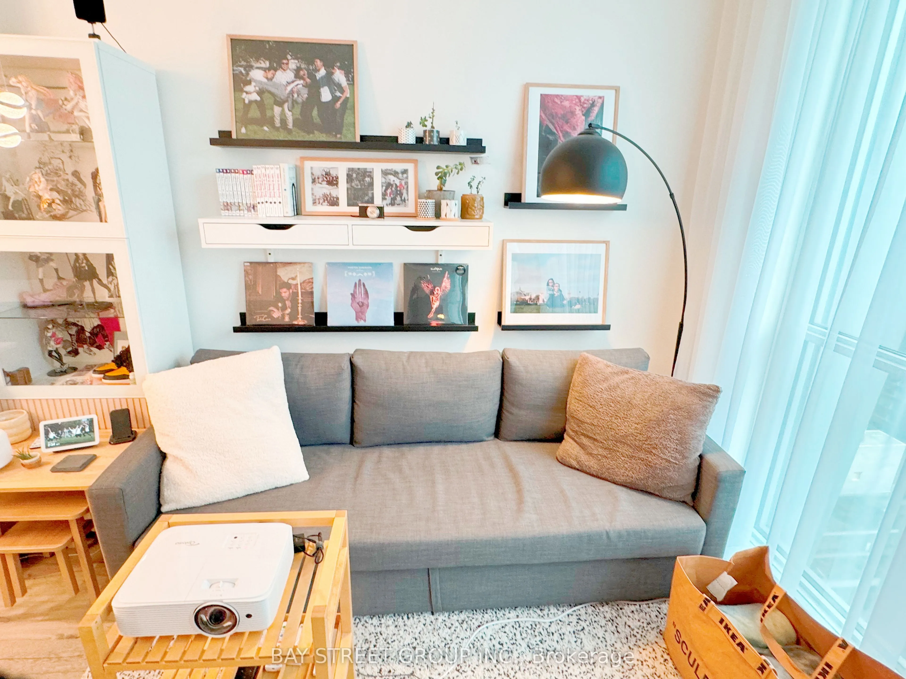 1 Yorkville Avenue, #2503