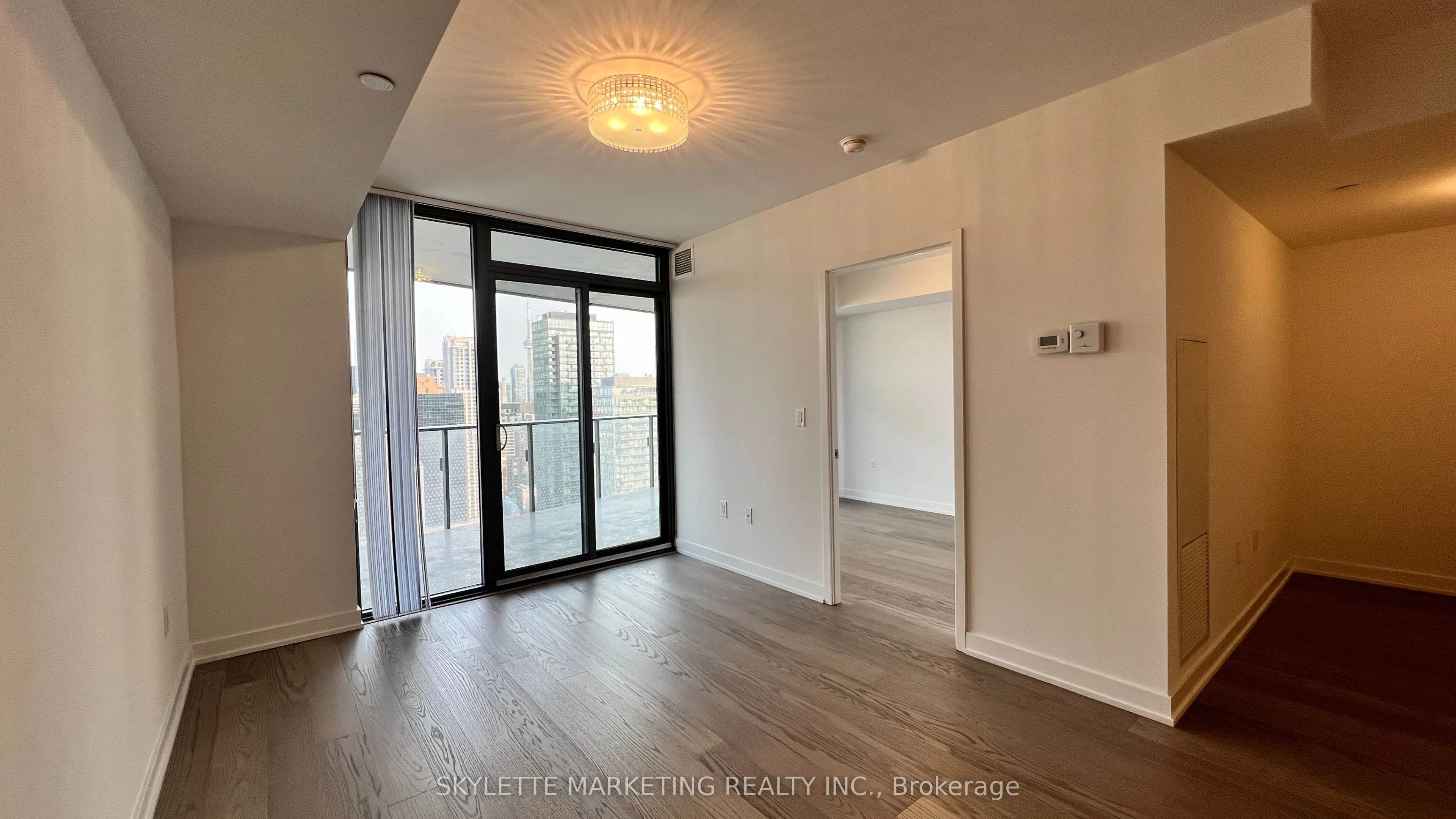 11 Wellesley Street W, #3204