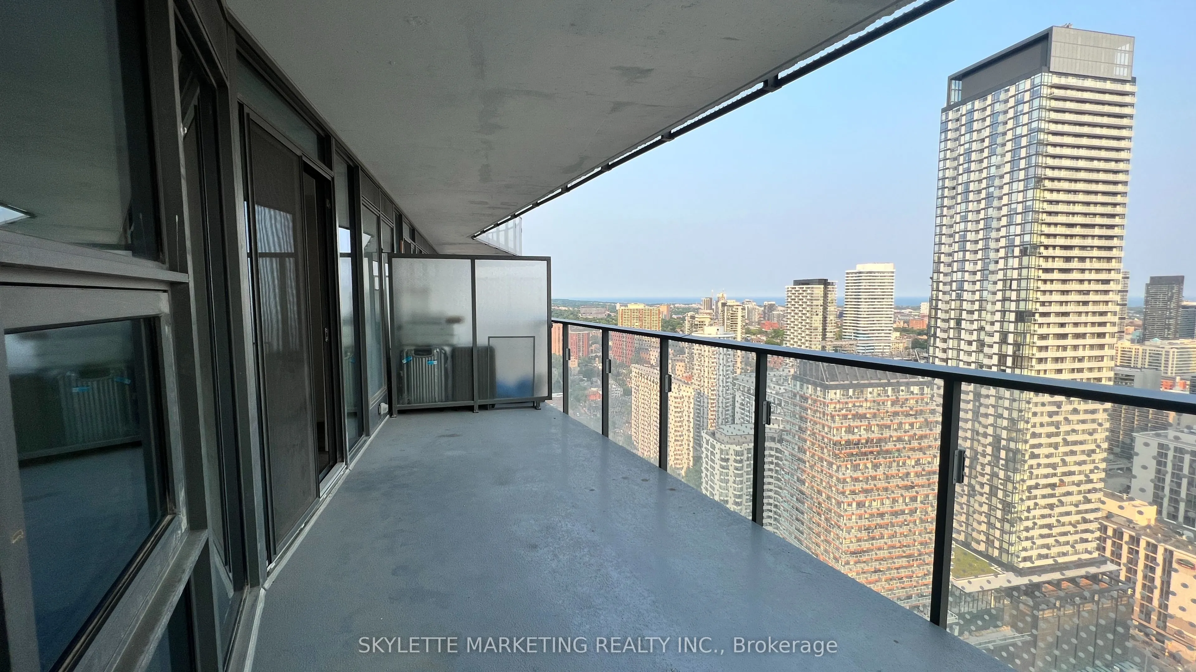 11 Wellesley Street W, #3204