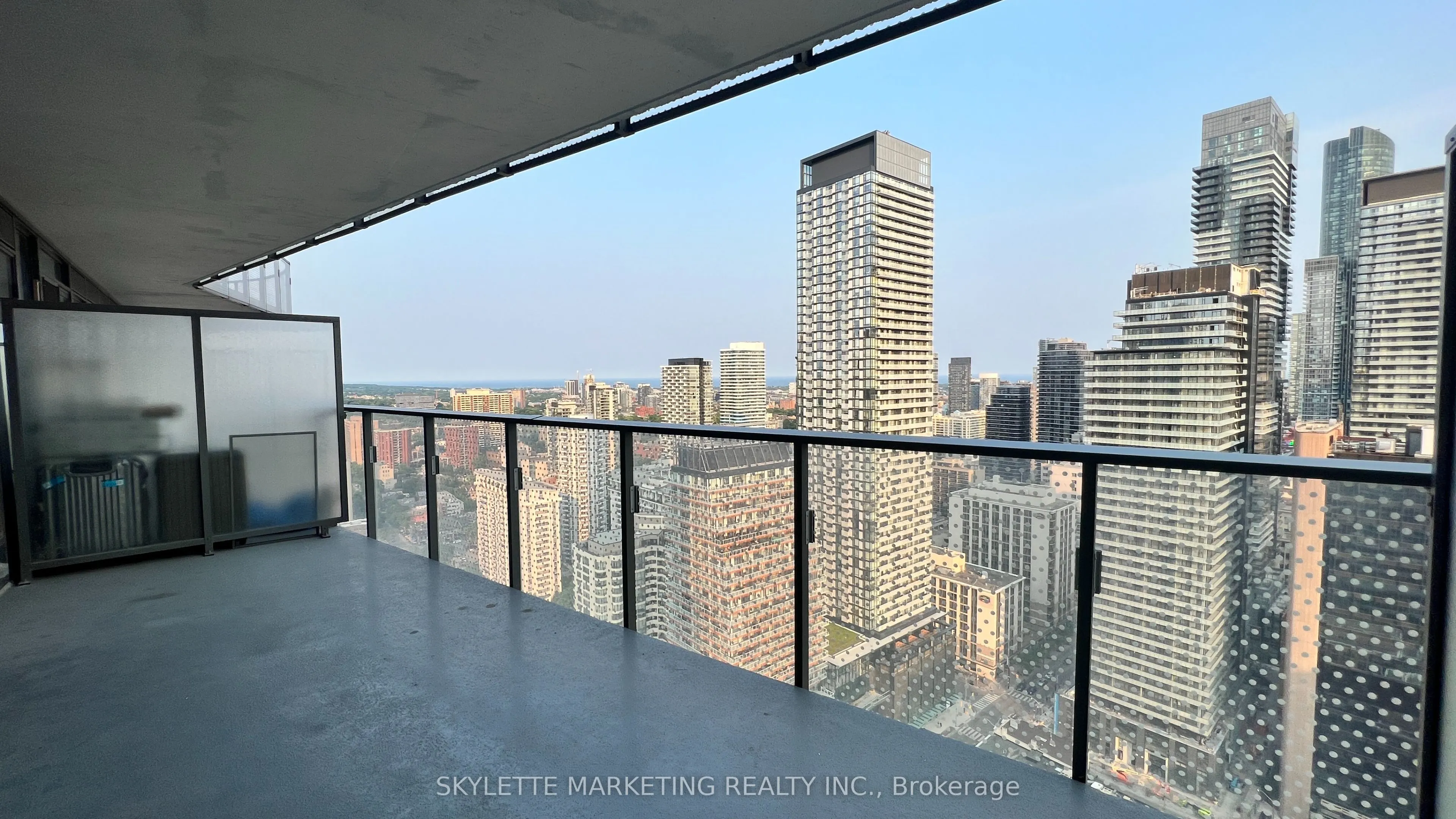 11 Wellesley Street W, #3204