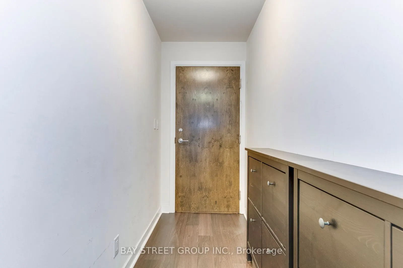 33 Bay Street, #2704