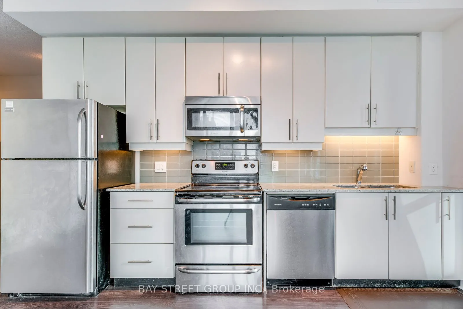 33 Bay Street, #2704