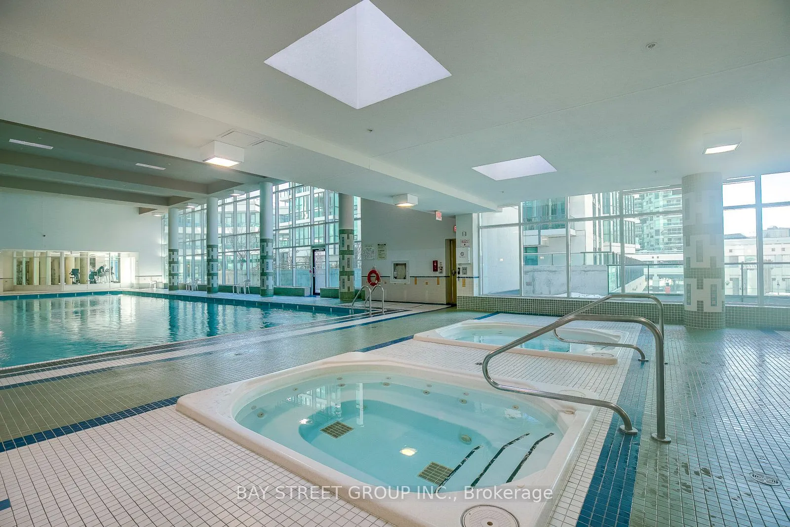 33 Bay Street, #2704