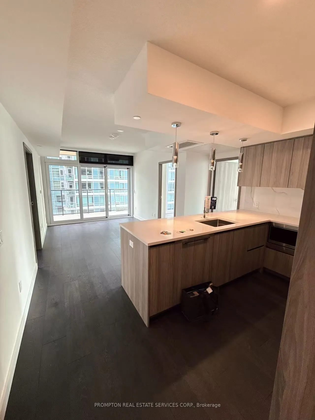 1 CONCORD CITYPLACE Way, #2805