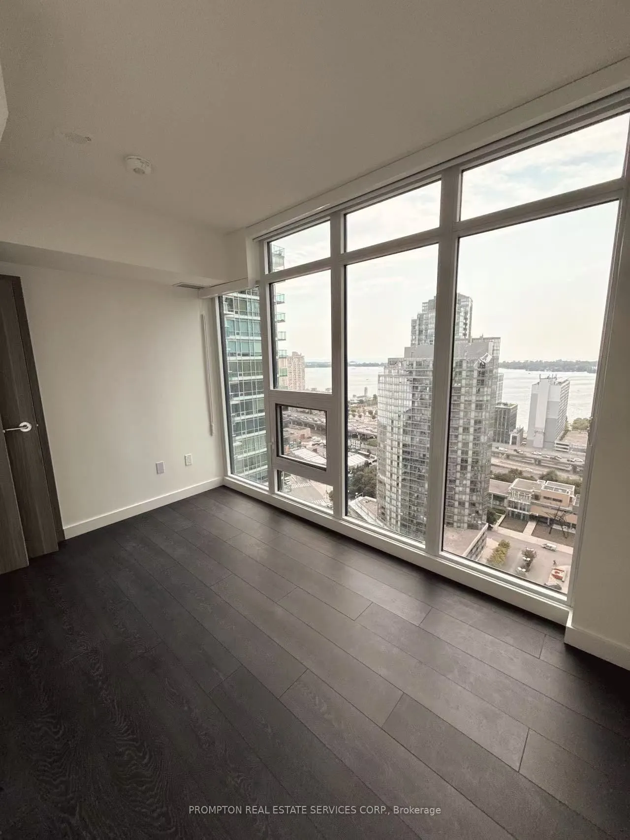 1 CONCORD CITYPLACE Way, #2805