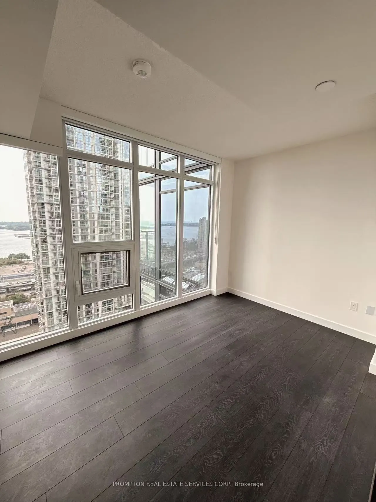 1 CONCORD CITYPLACE Way, #2805