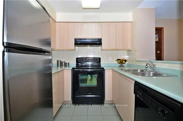 18 Pemberton Avenue, #Ph03