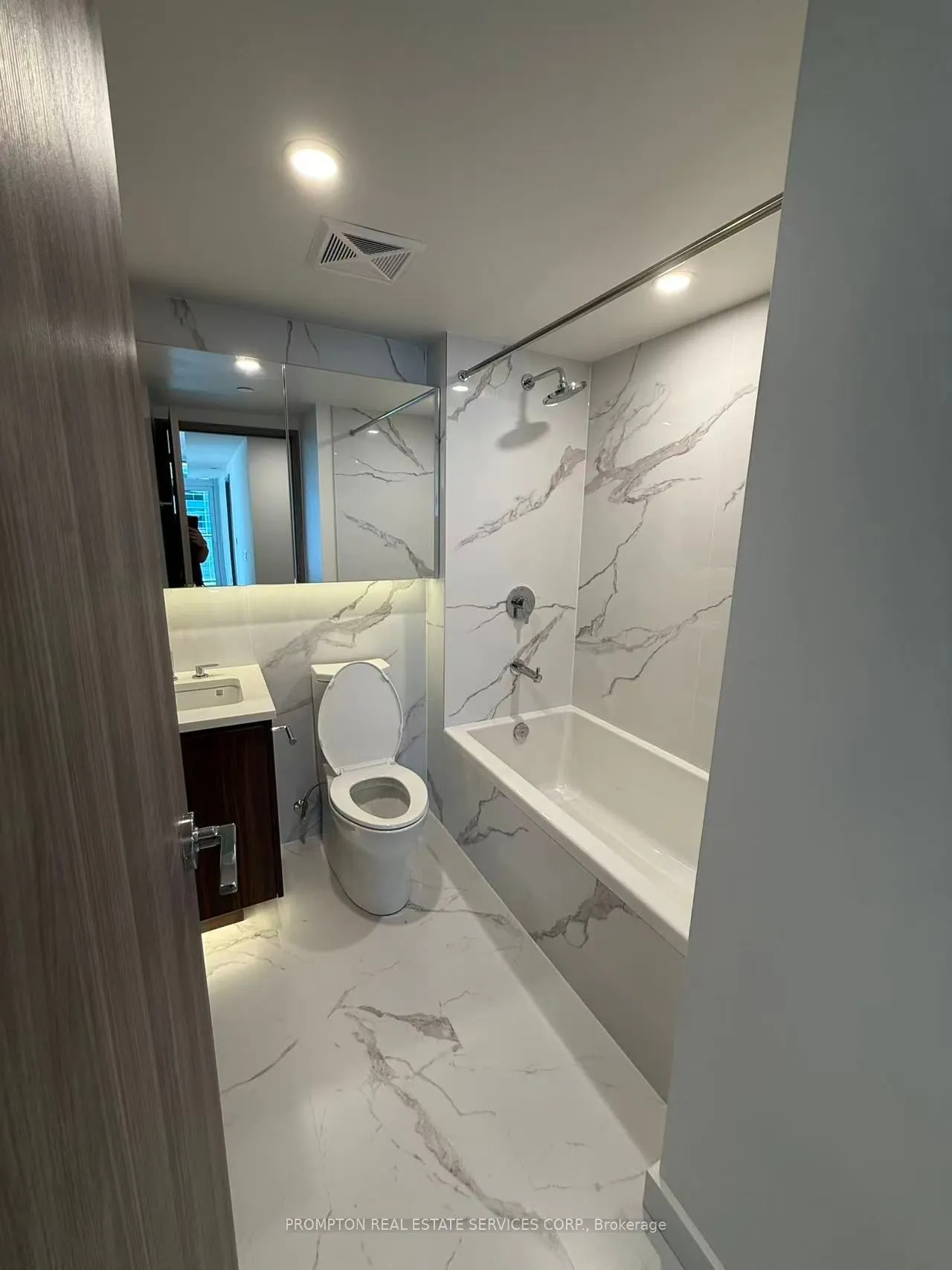 1 CONCORD CITYPLACE Way, #2305