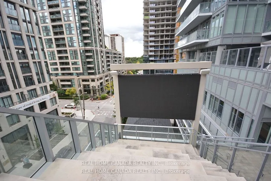 195 Redpath Avenue, #2607