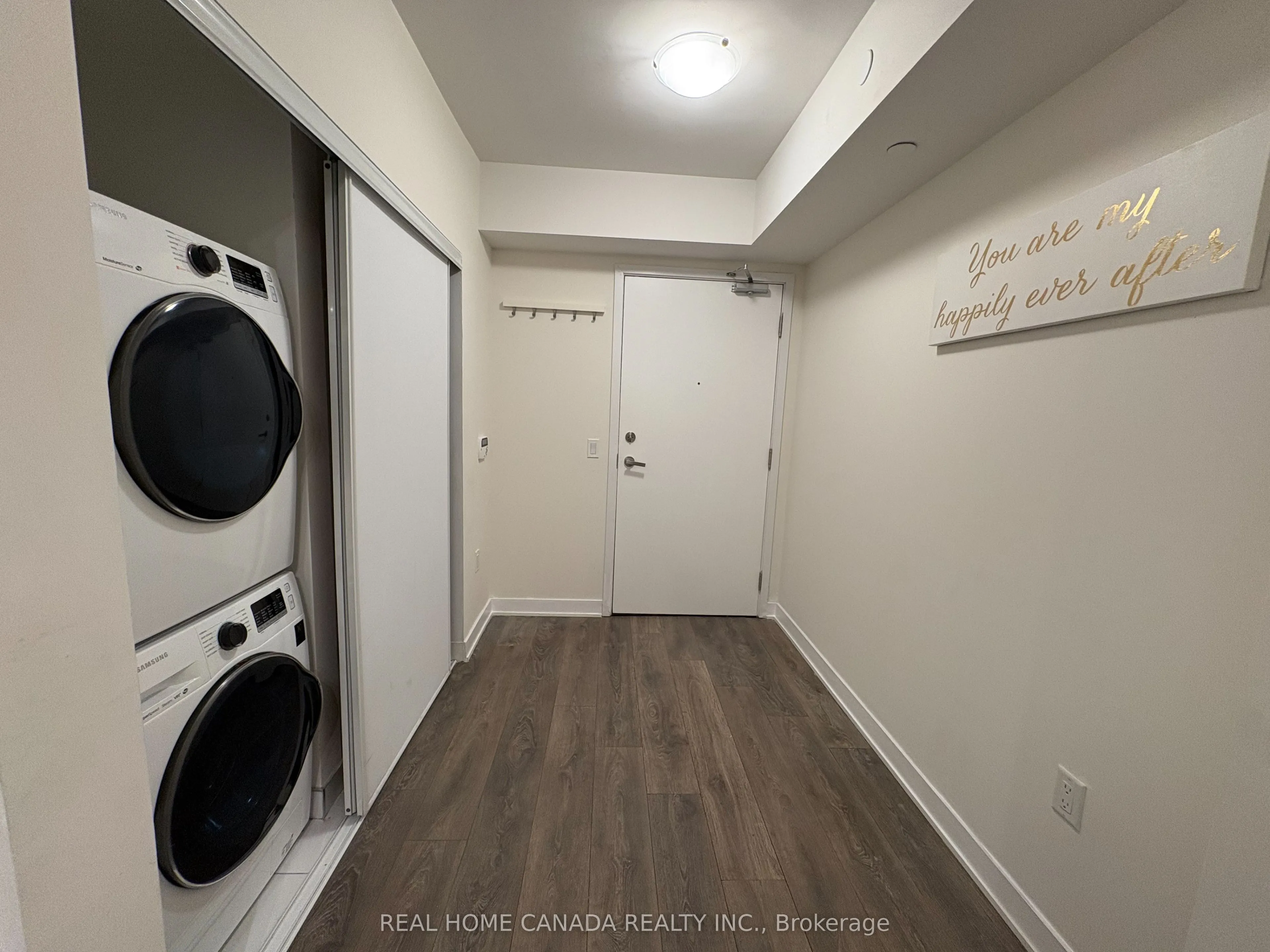 195 Redpath Avenue, #2607