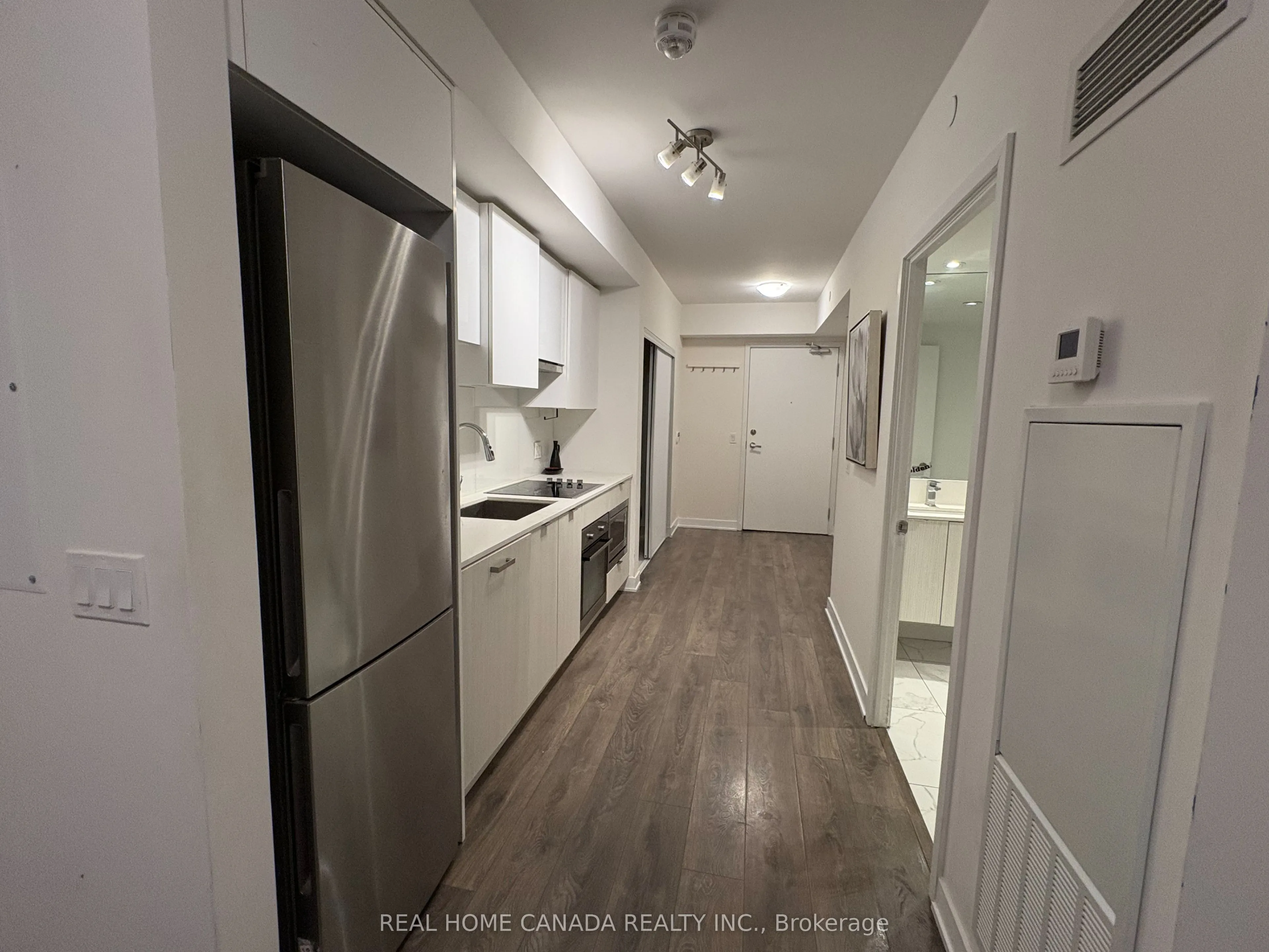 195 Redpath Avenue, #2607