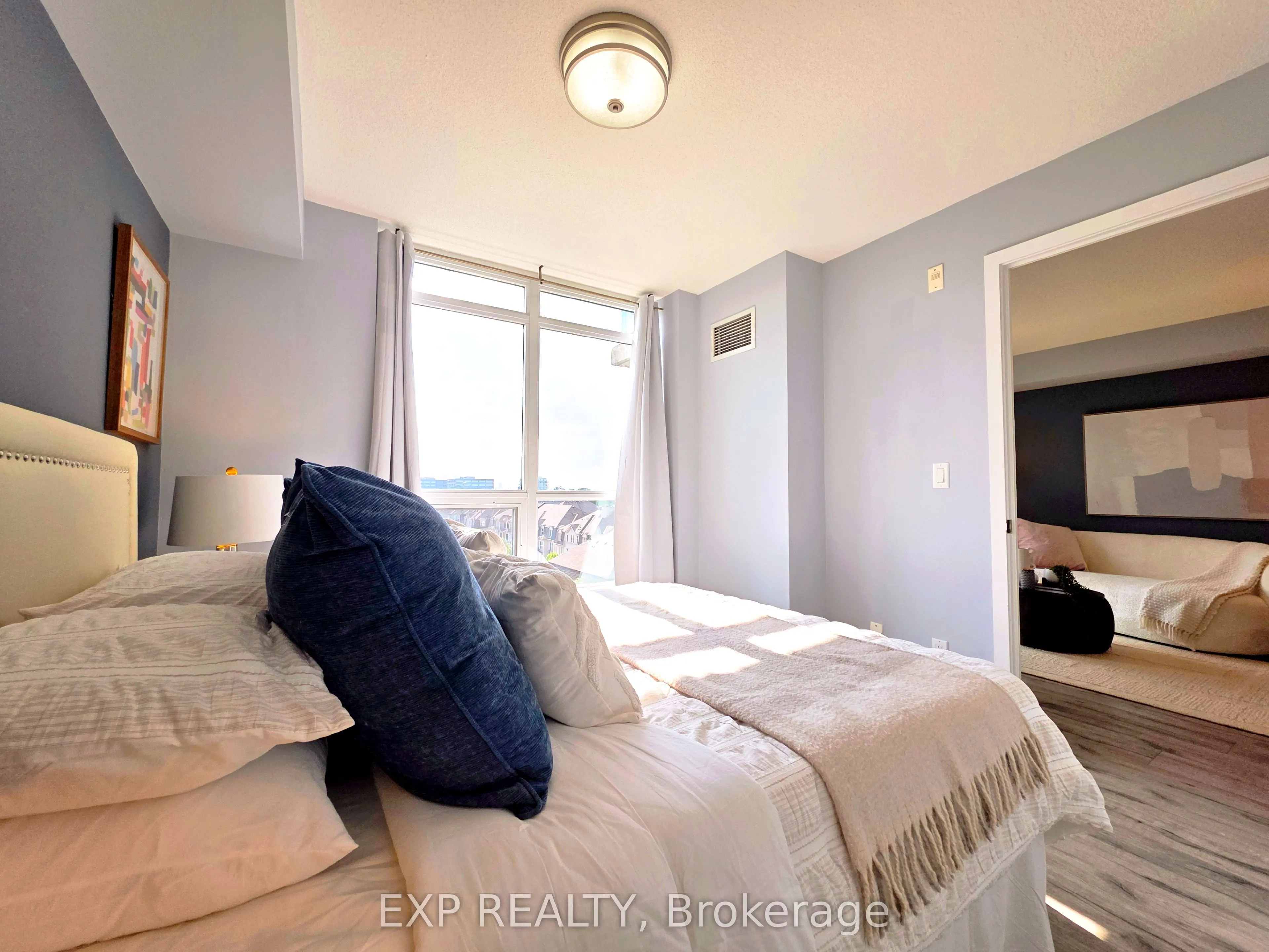 120 Dallimore Circle, #723