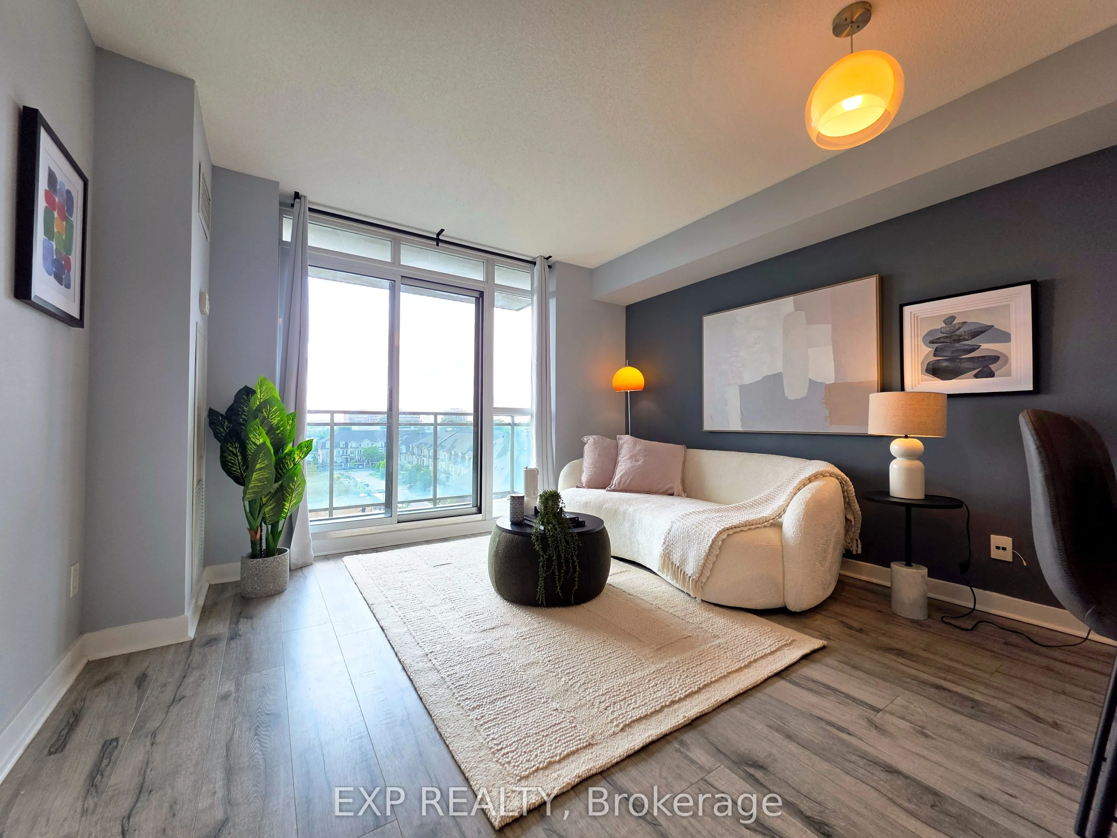 120 Dallimore Circle, #723
