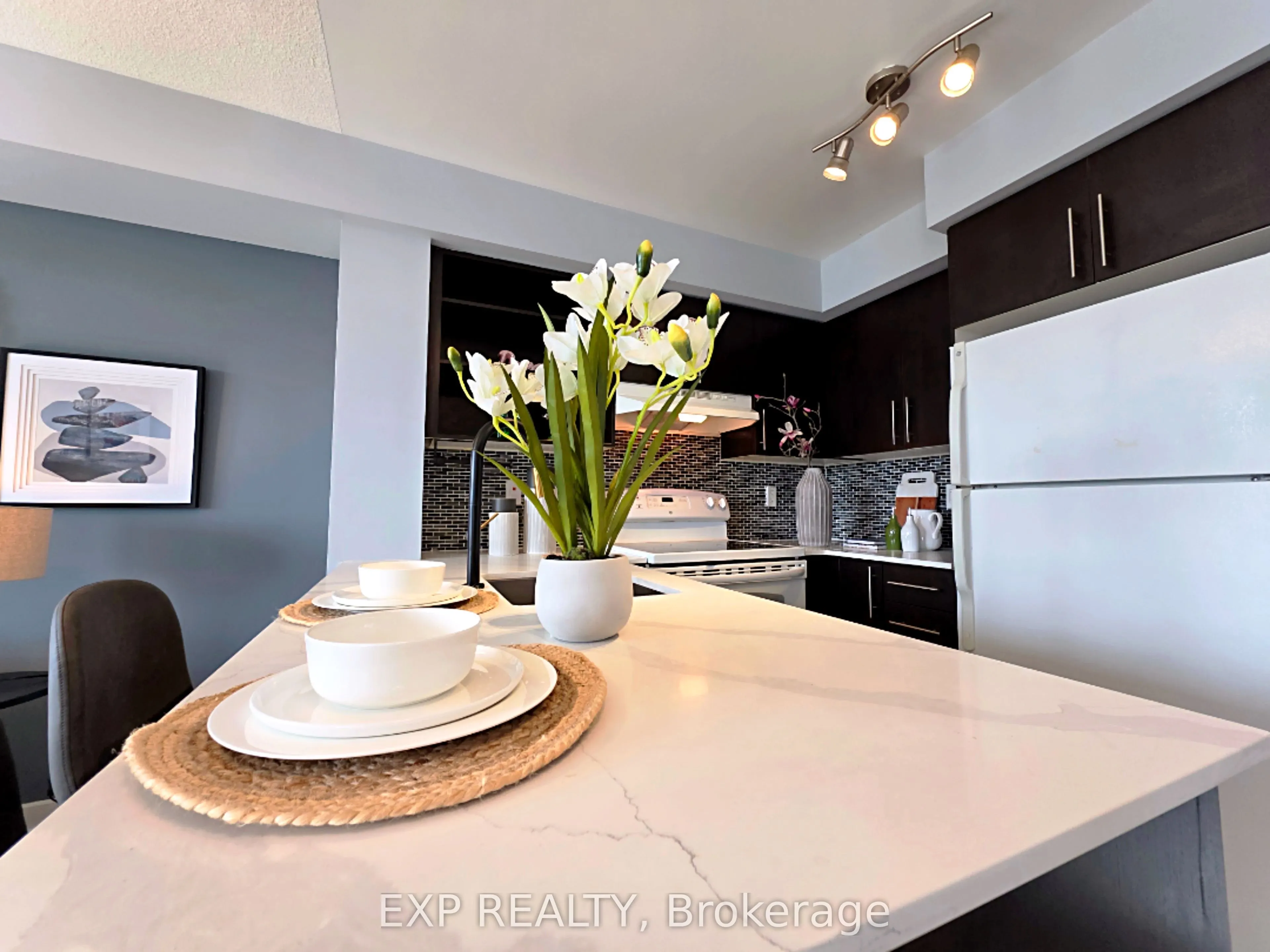 120 Dallimore Circle, #723