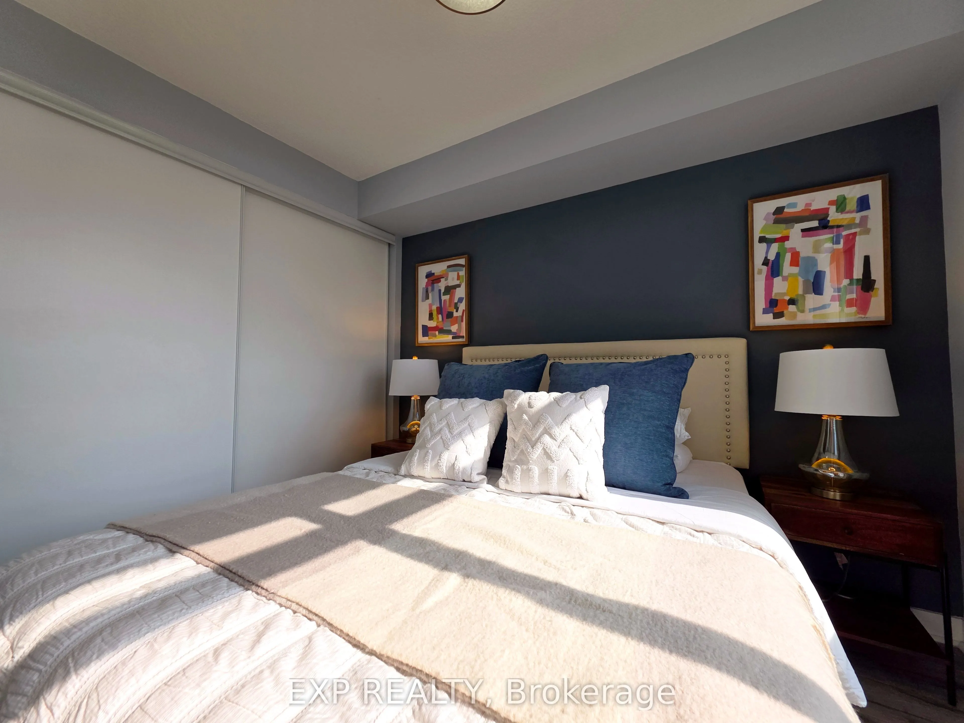 120 Dallimore Circle, #723