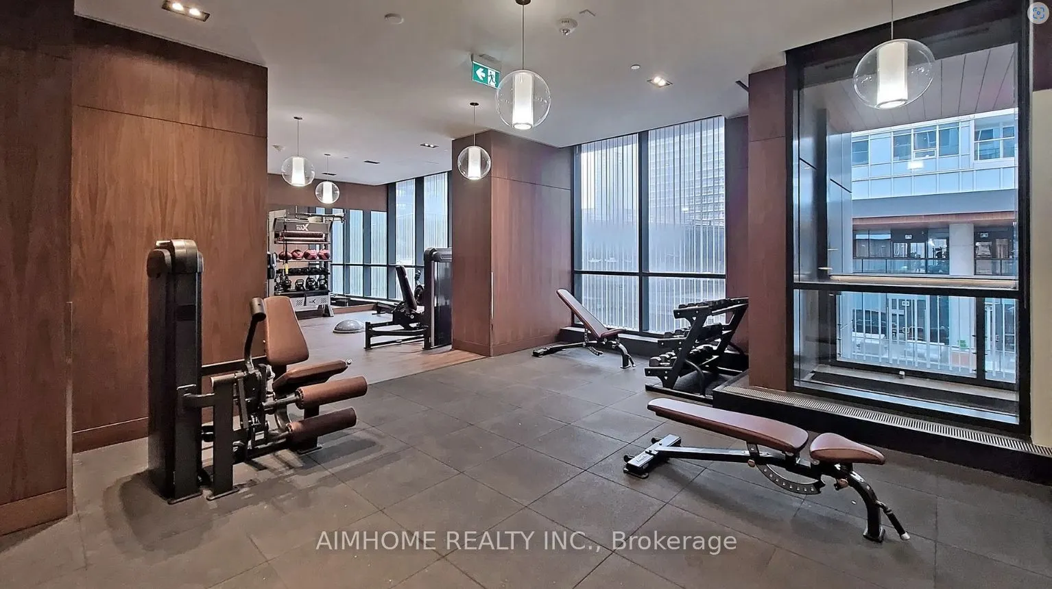 19 Bathurst Street, #1102