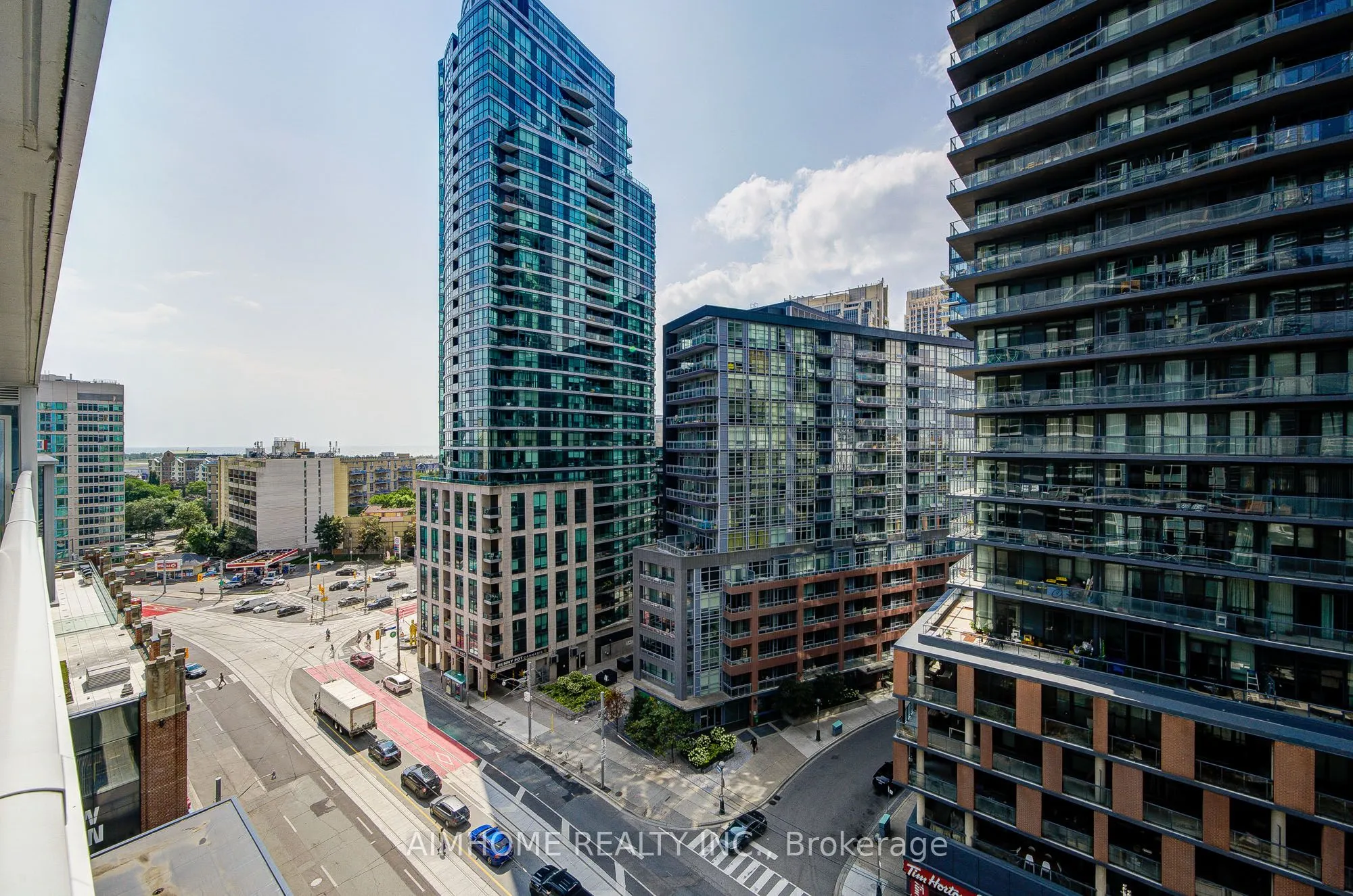 19 Bathurst Street, #1102