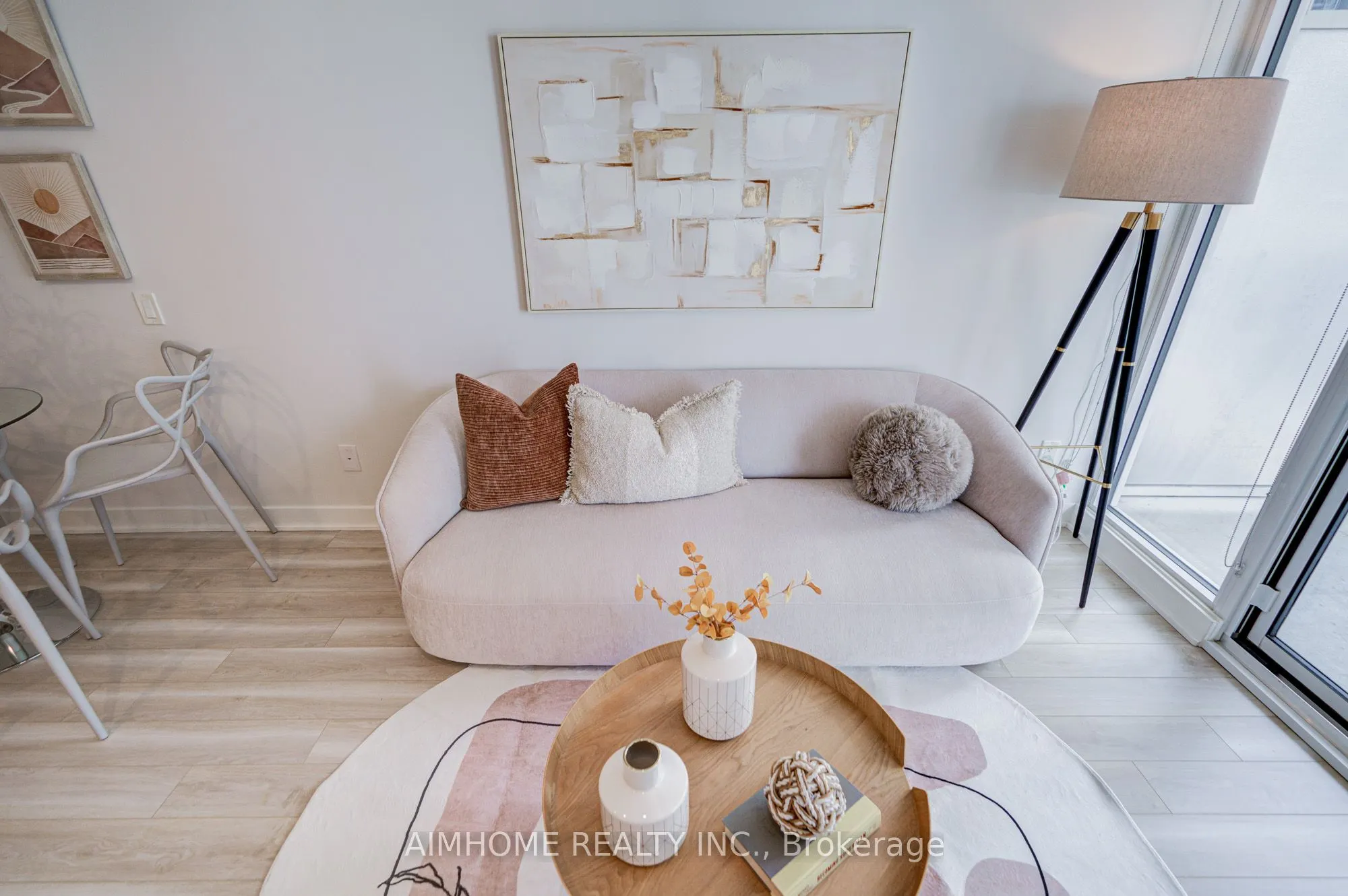 19 Bathurst Street, #1102