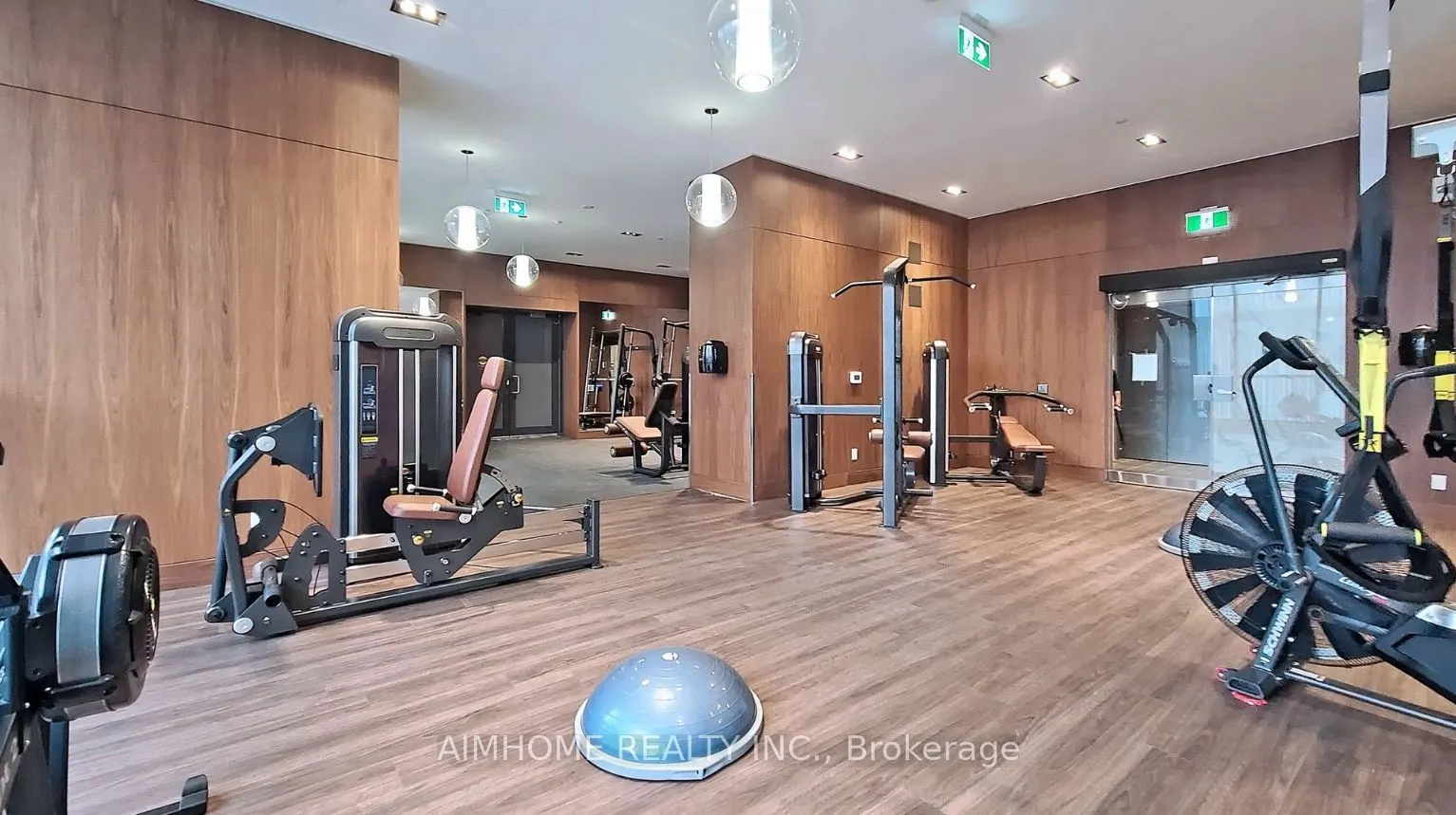 19 Bathurst Street, #1102