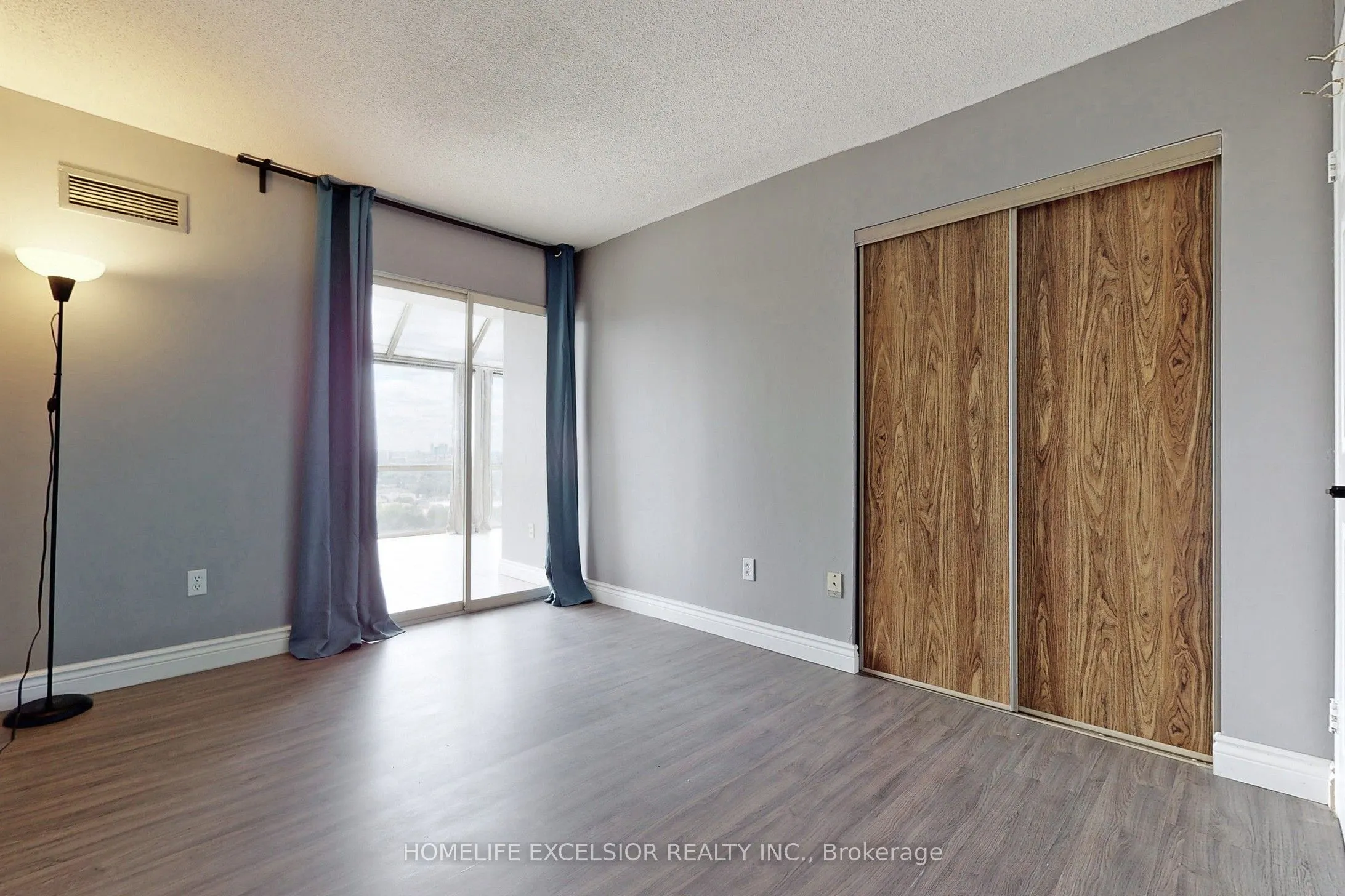 5460 Yonge Street, #1801