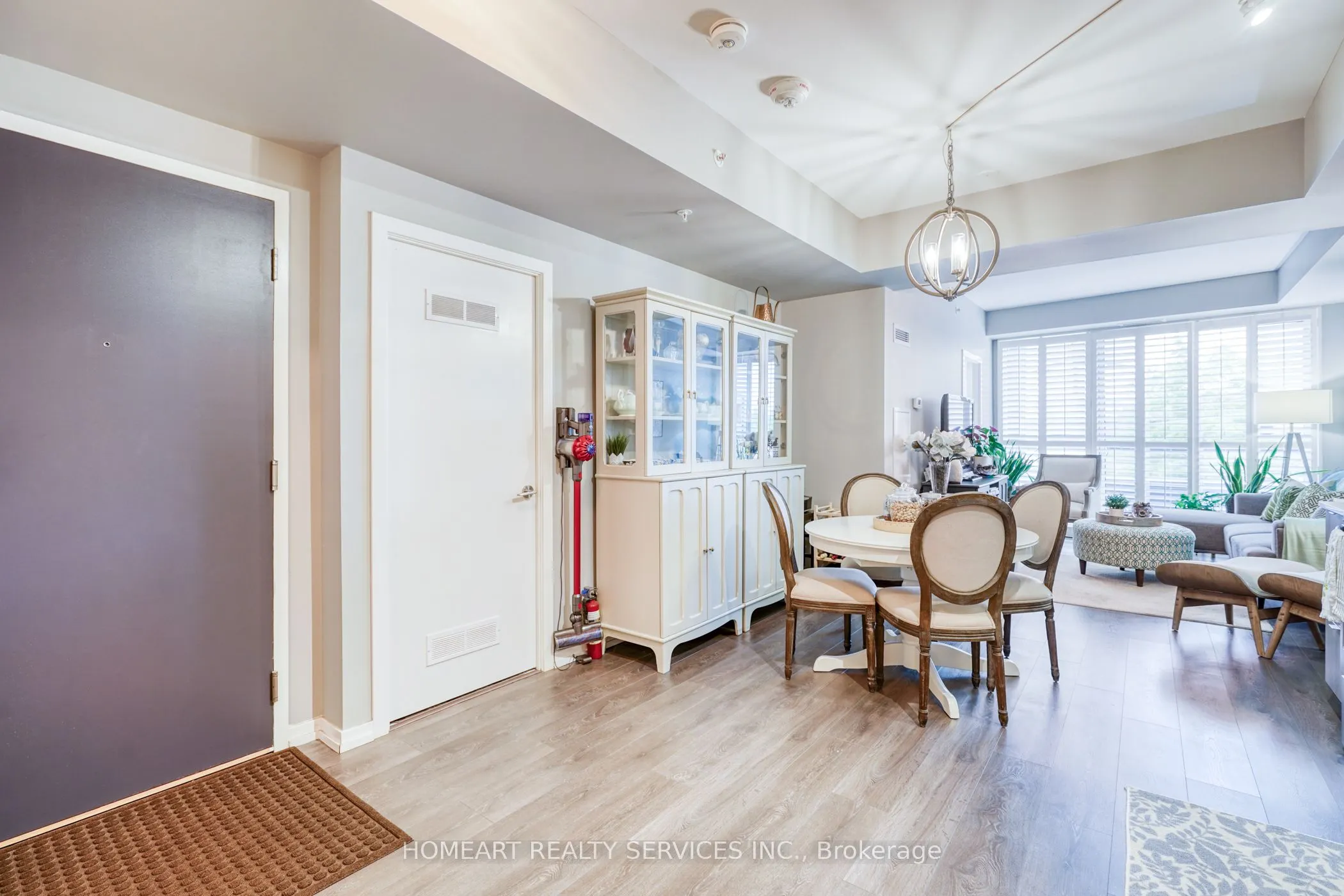 3237 Bayview Avenue N, #315