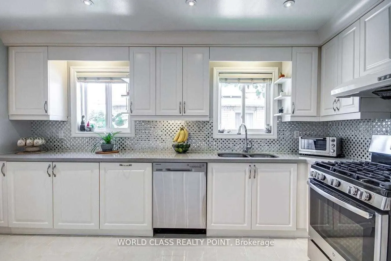 169 Edmonton Drive, #Main