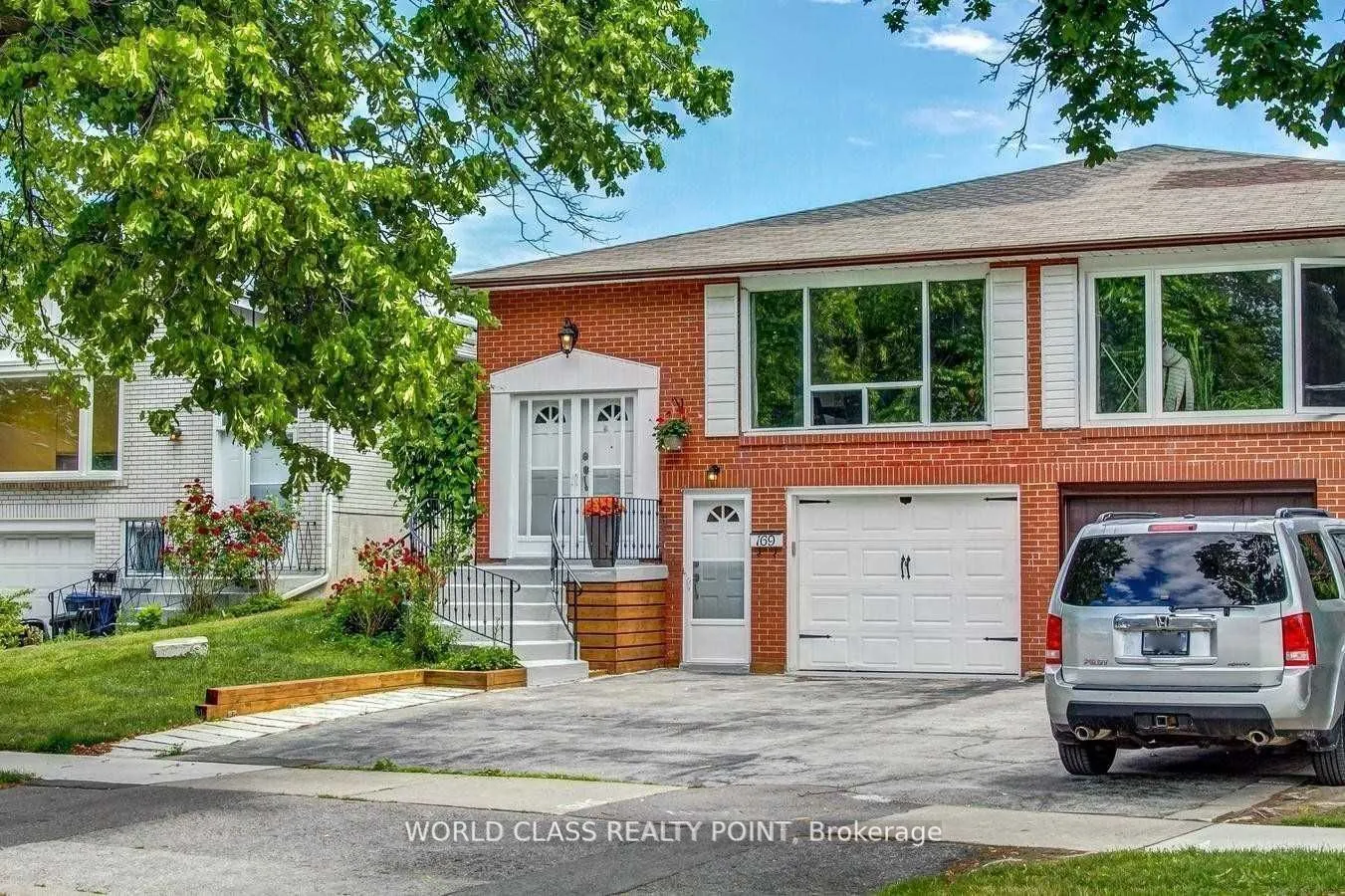 169 Edmonton Drive, #Main