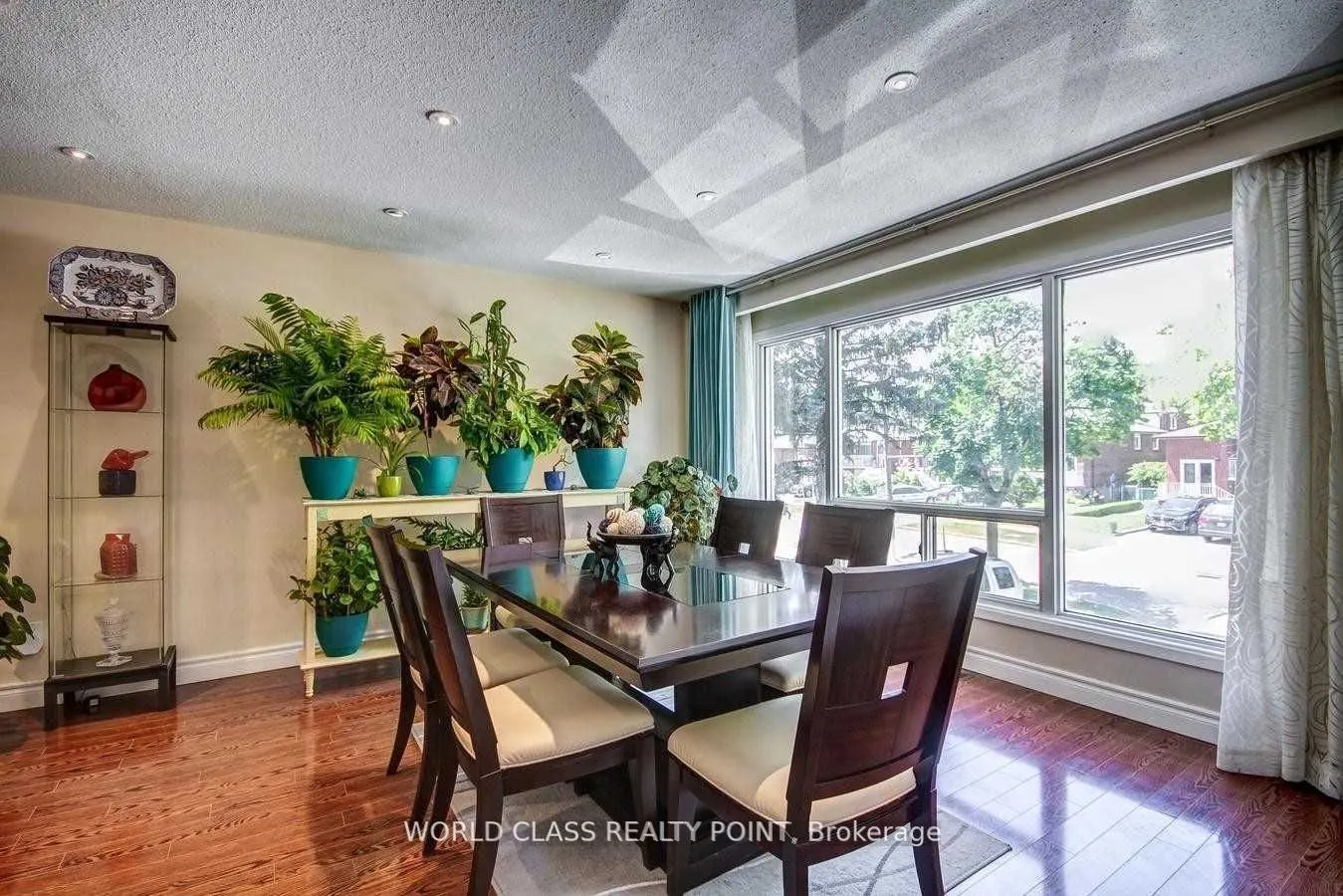 169 Edmonton Drive, #Main