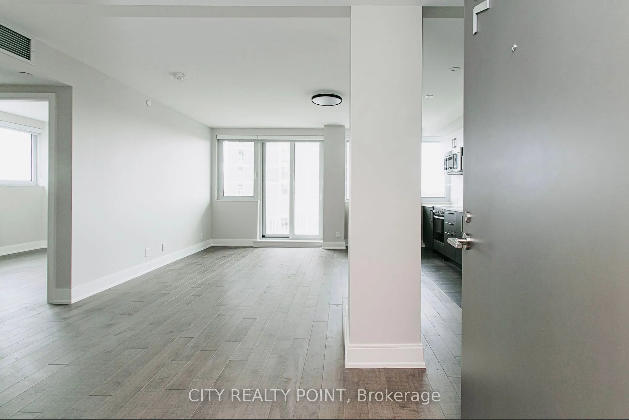 11 Walmer Road, #403