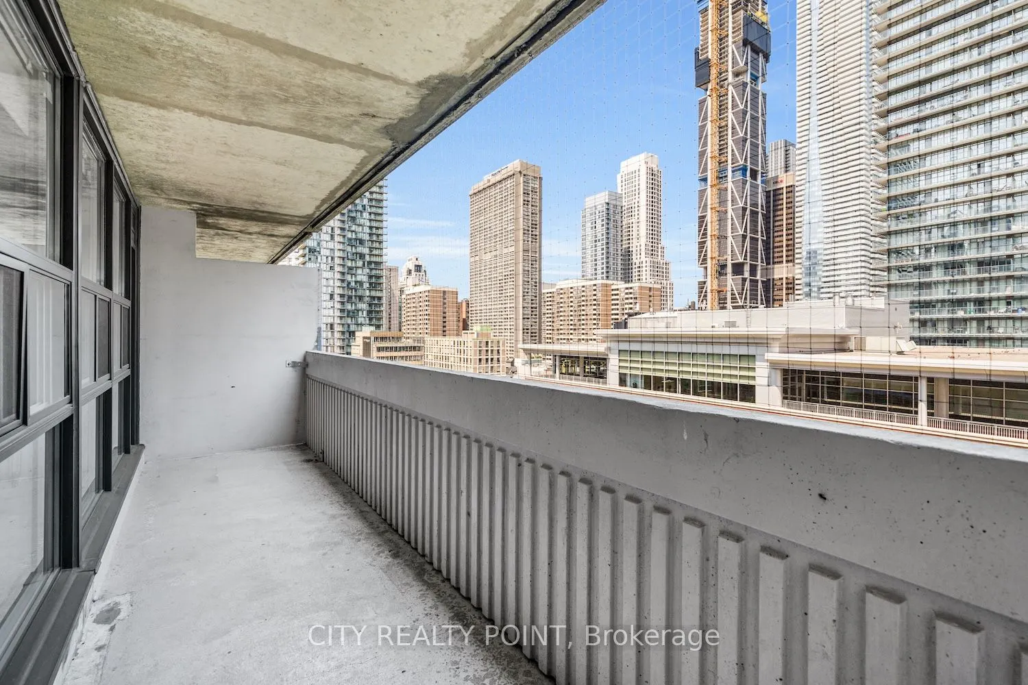 33 Isabella Street, #2108
