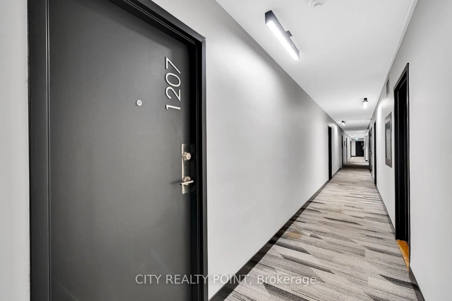33 Isabella Street, #2513