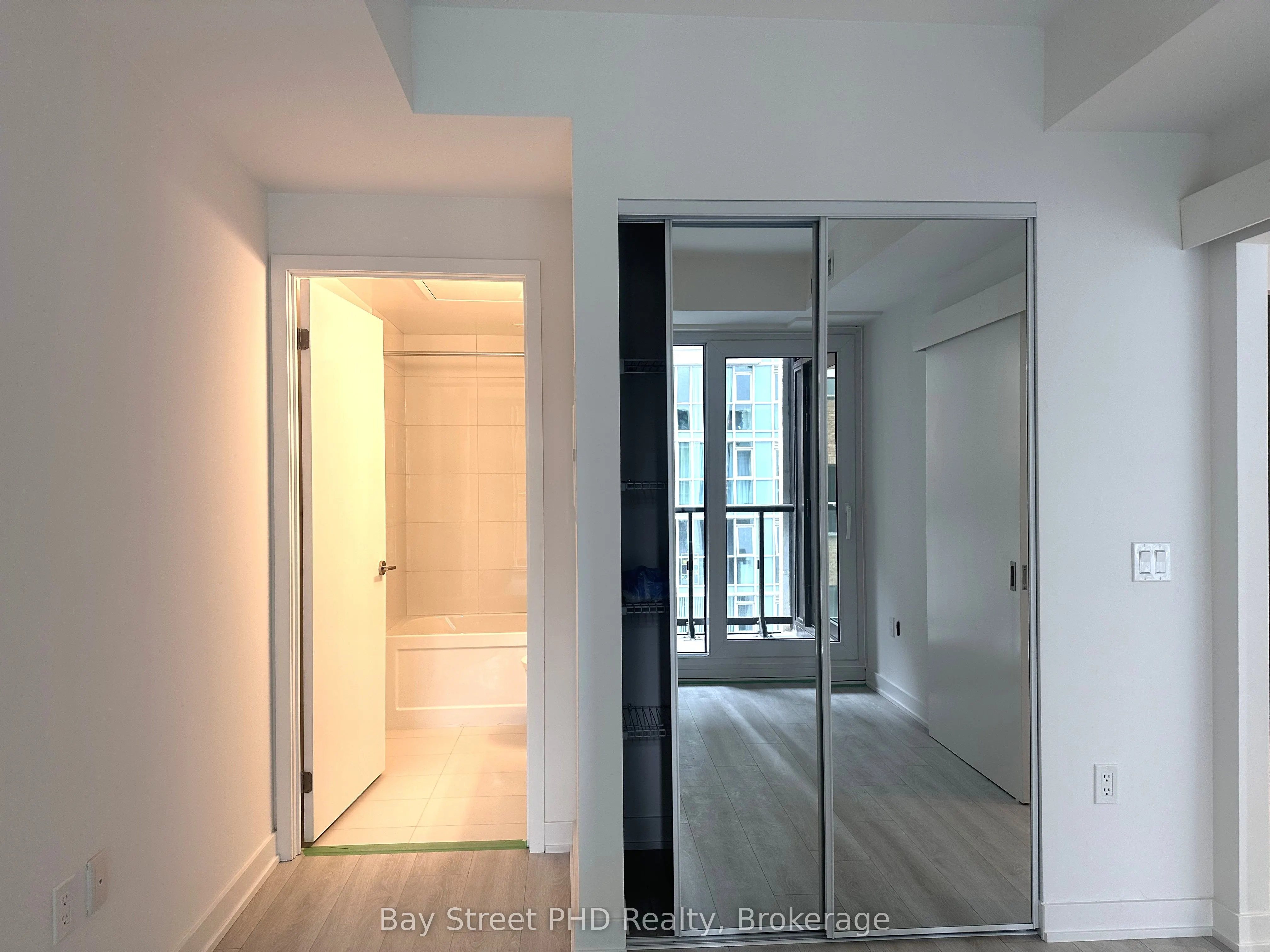 121 St Patrick Street, #521