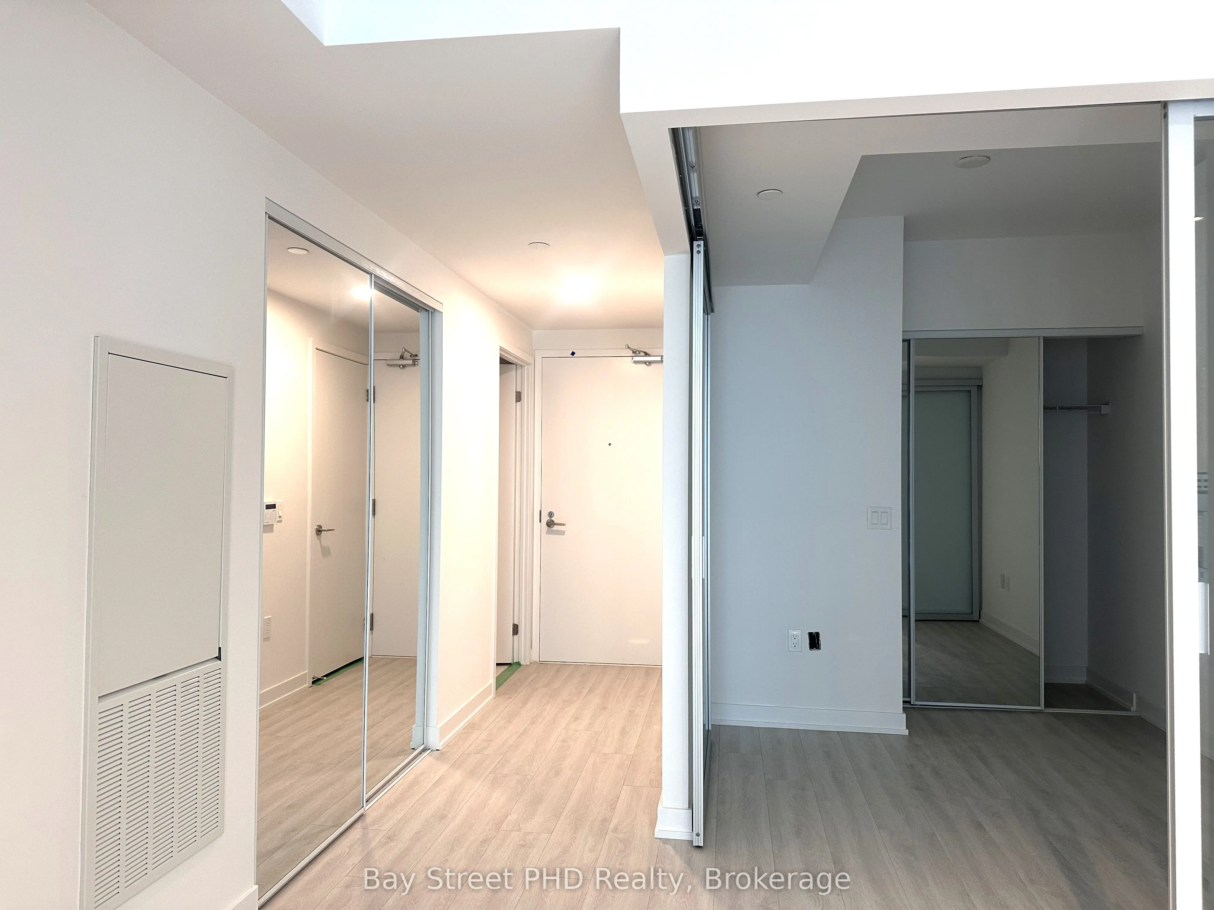 121 St Patrick Street, #521