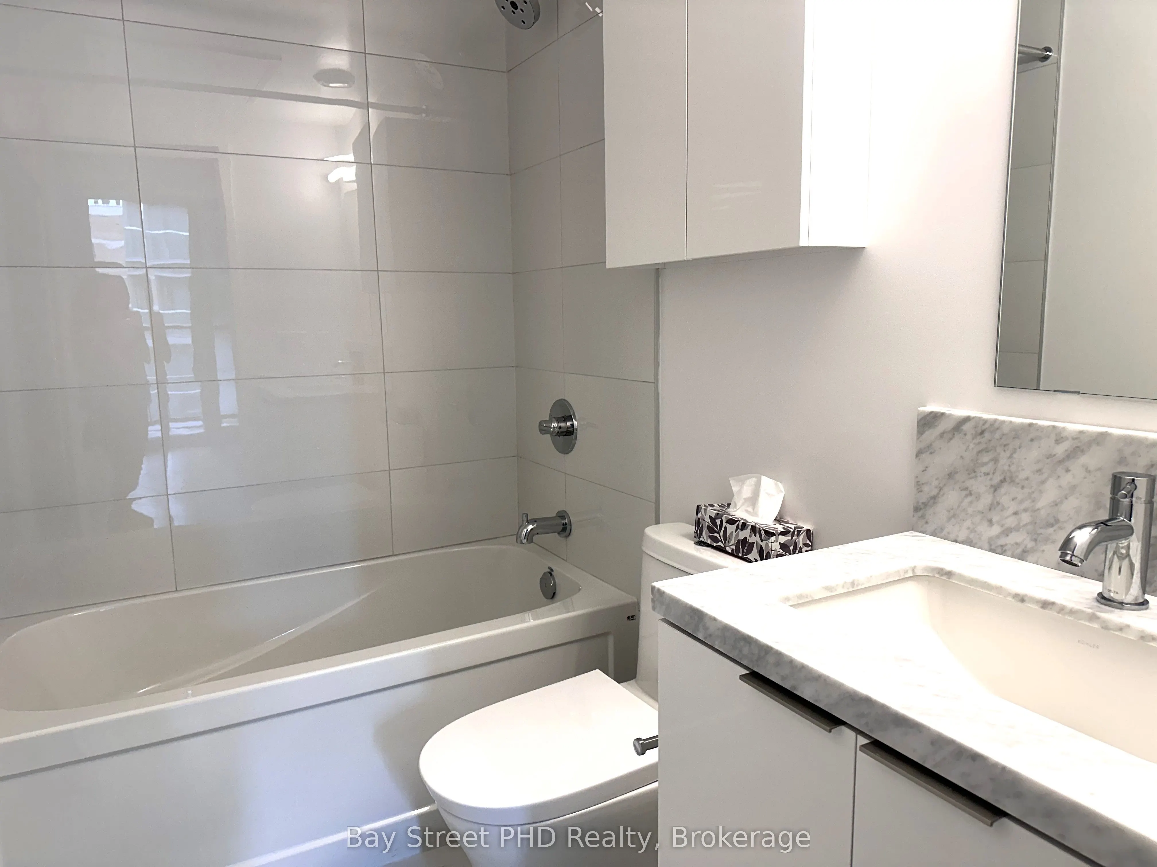 121 St Patrick Street, #521