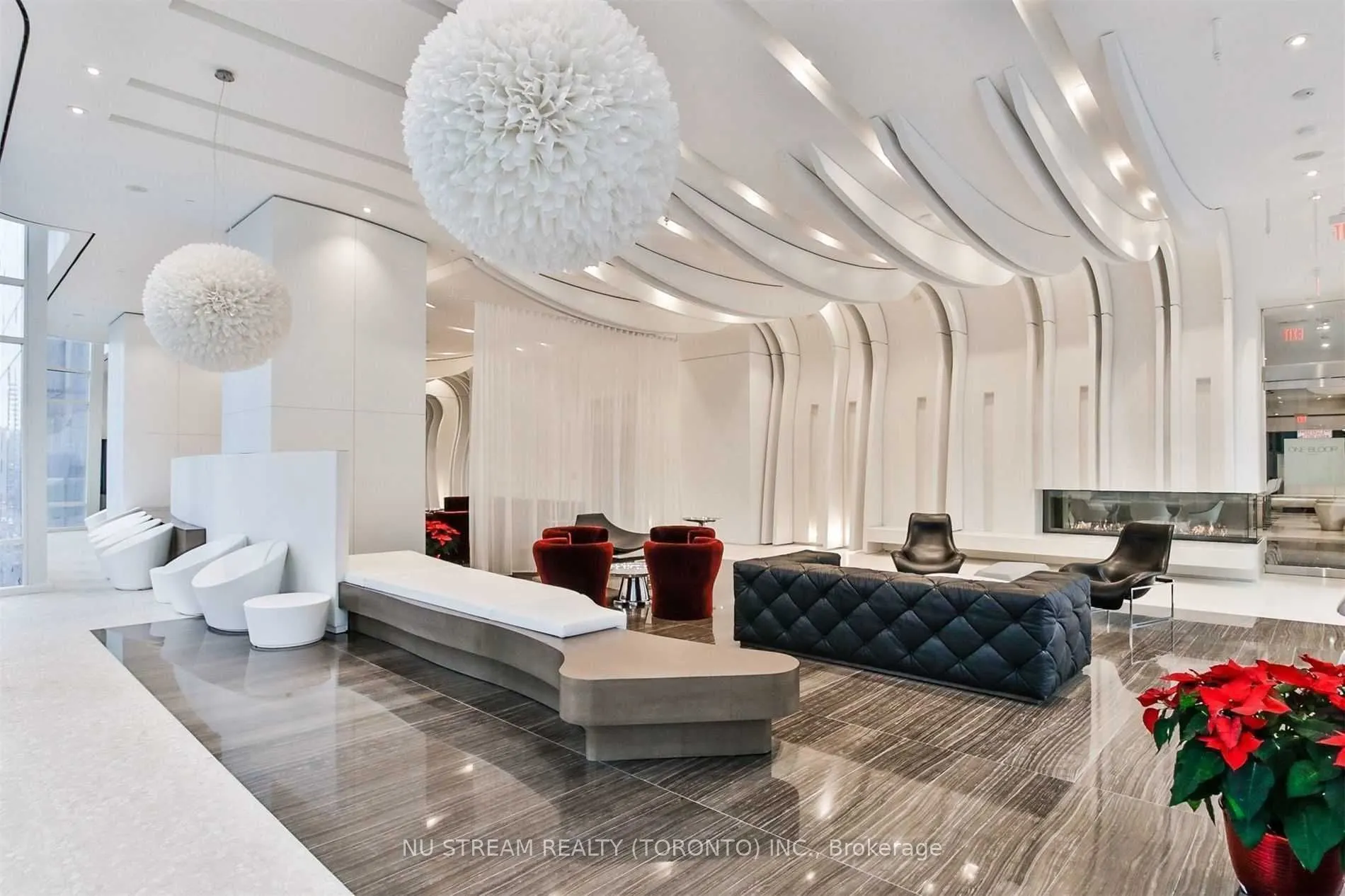 1 Bloor Street E, #1701