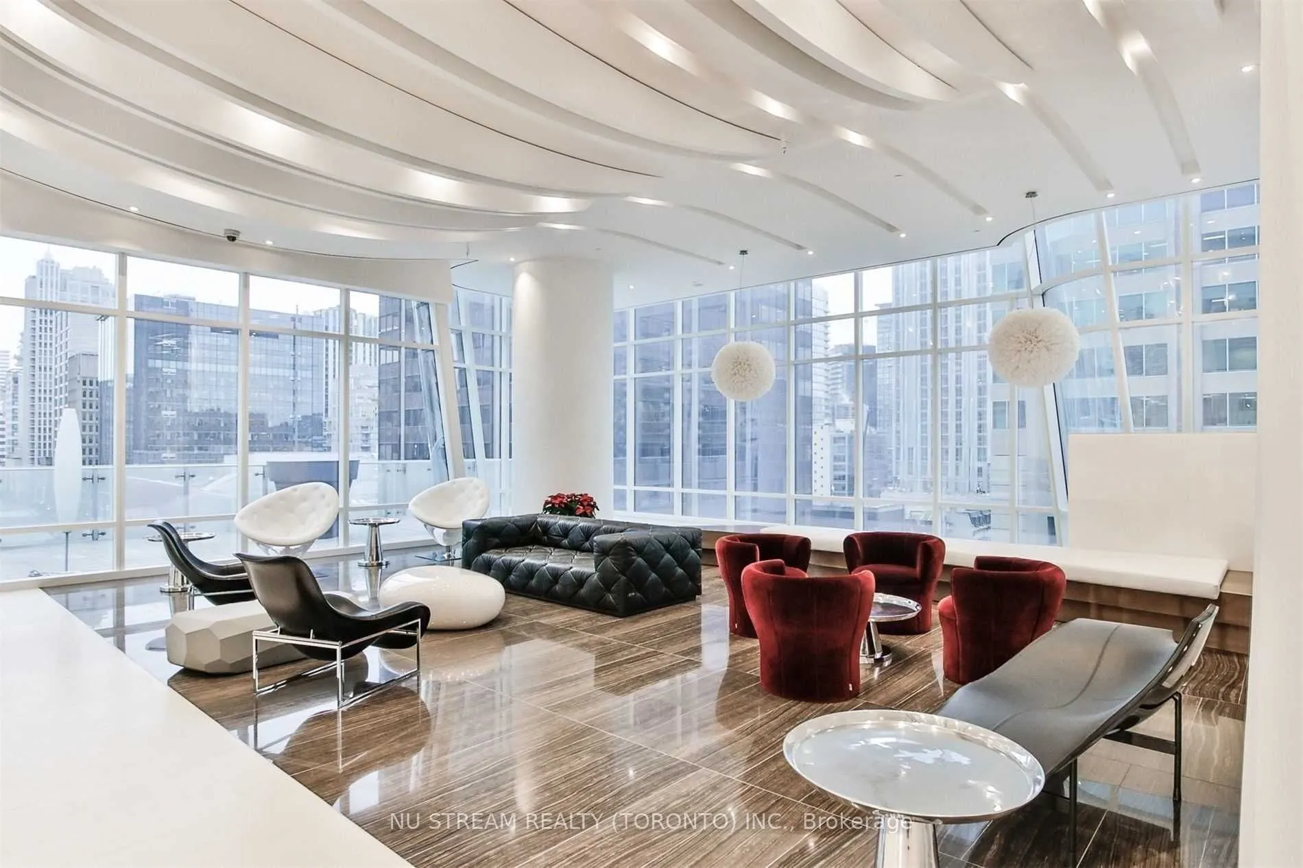 1 Bloor Street E, #1701