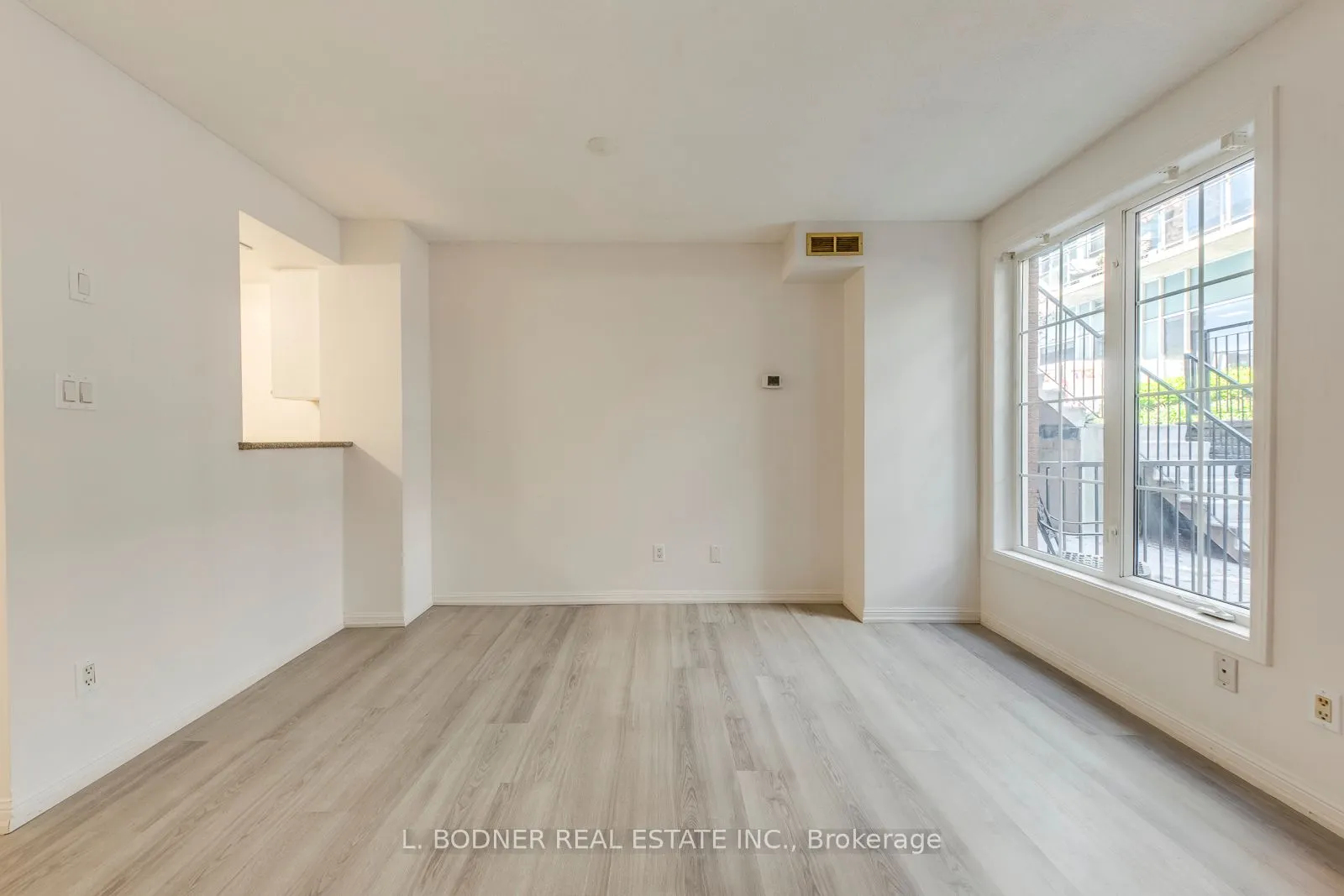 70 Douro Street, #116