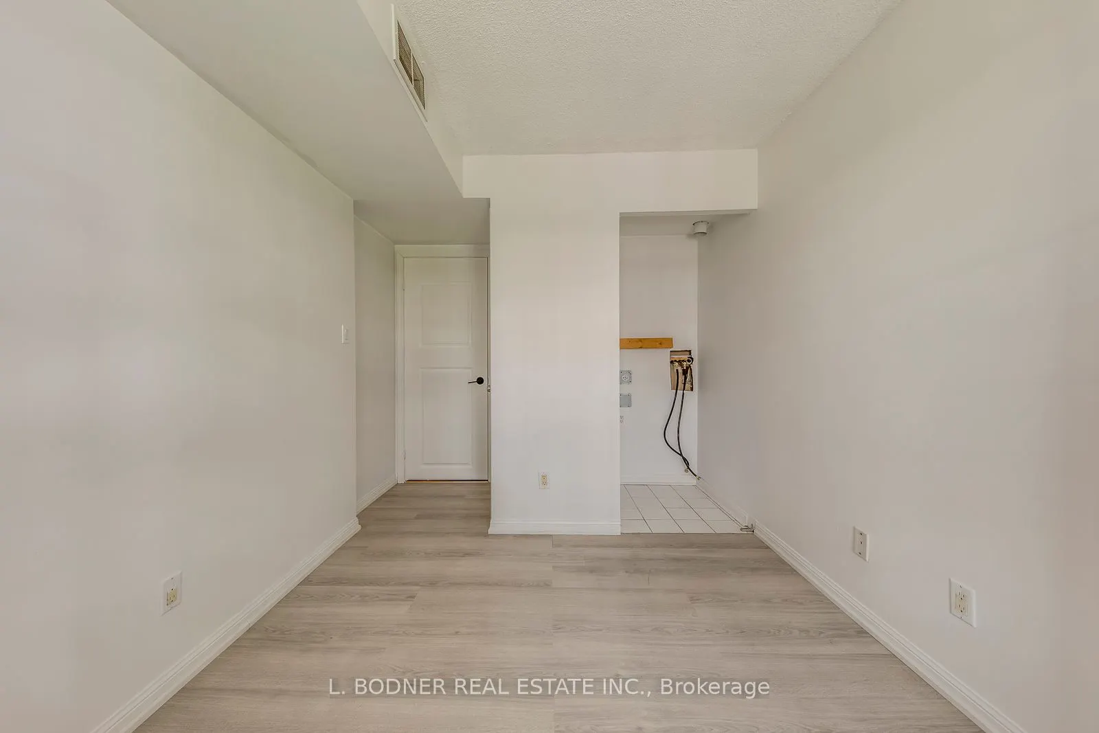 70 Douro Street, #116