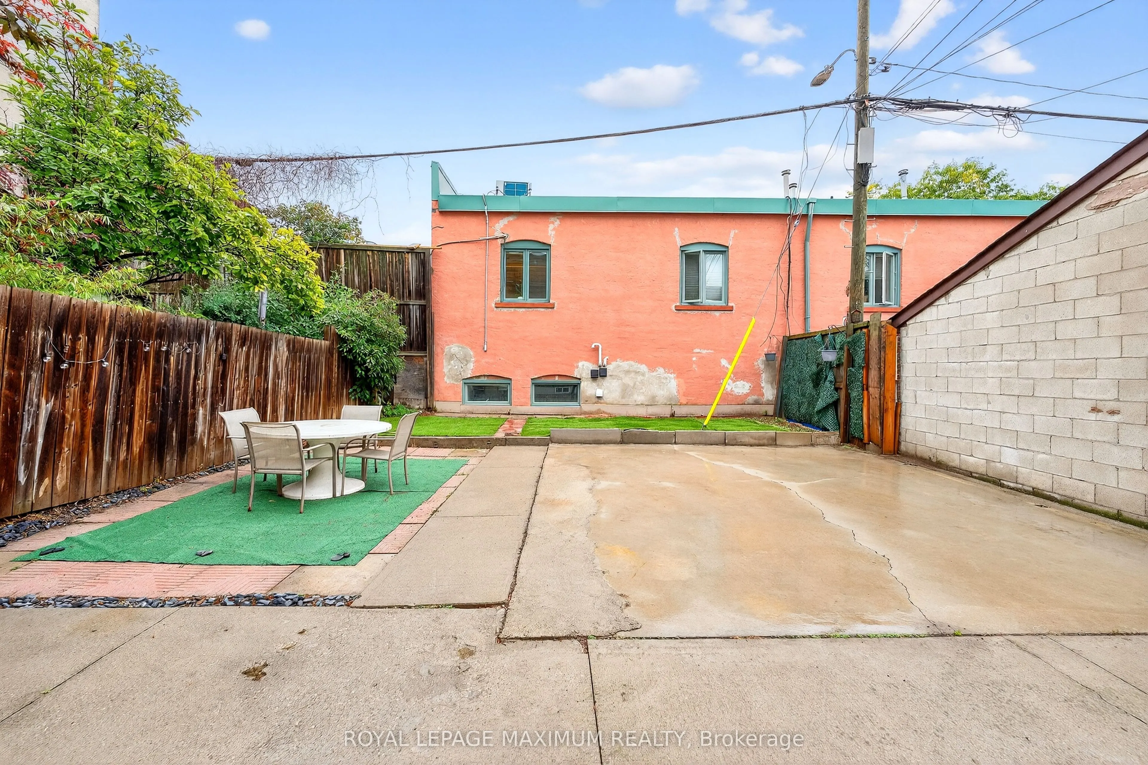 263 Brock Avenue, #Unit 2