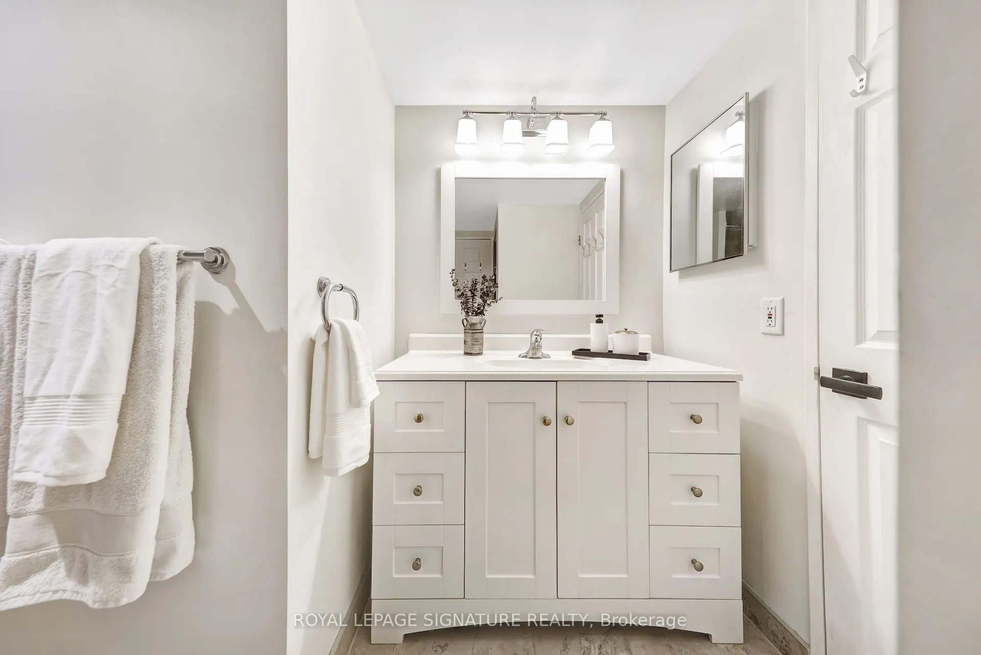 88 Charles Street E, #310