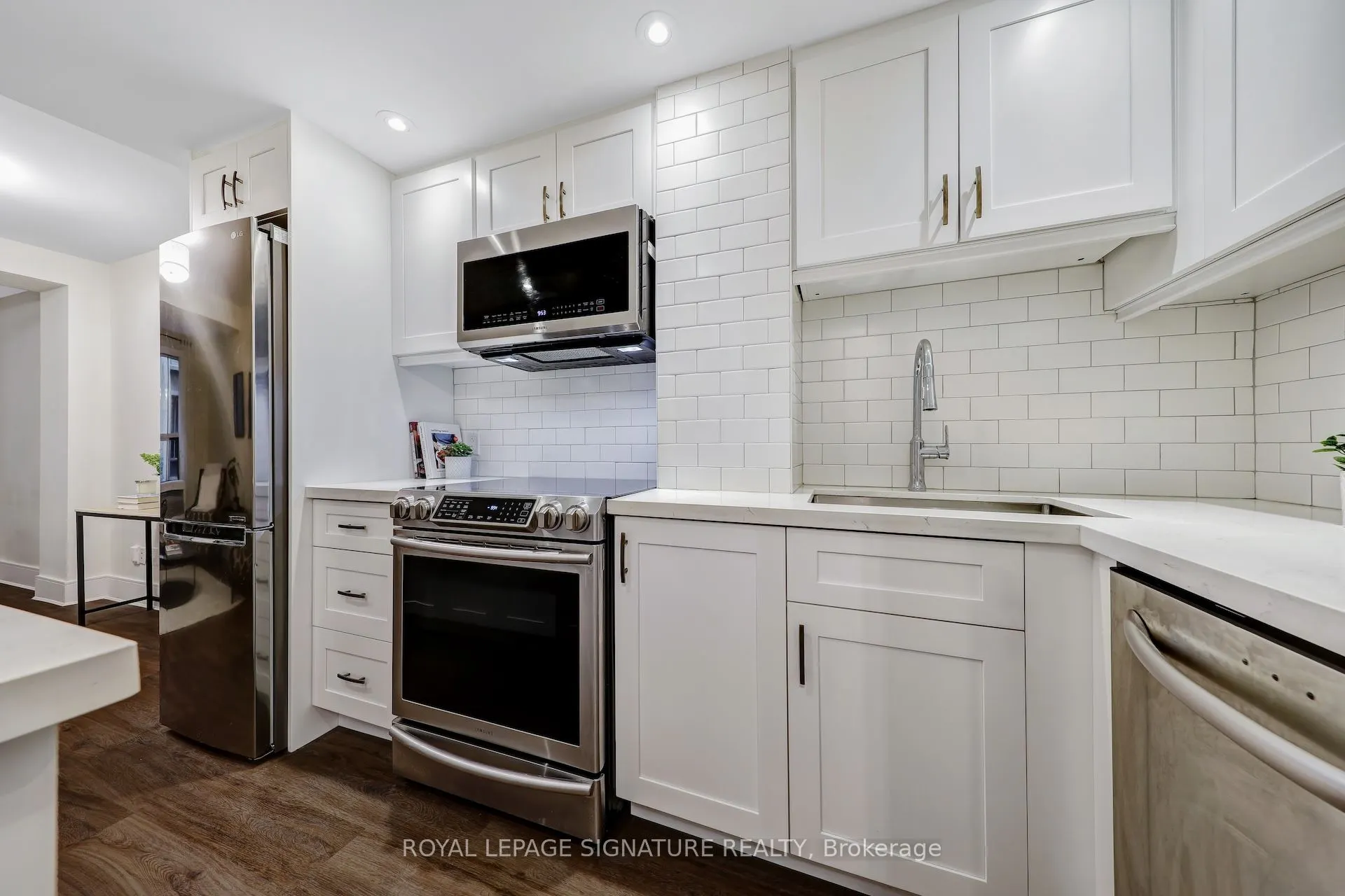 88 Charles Street E, #310