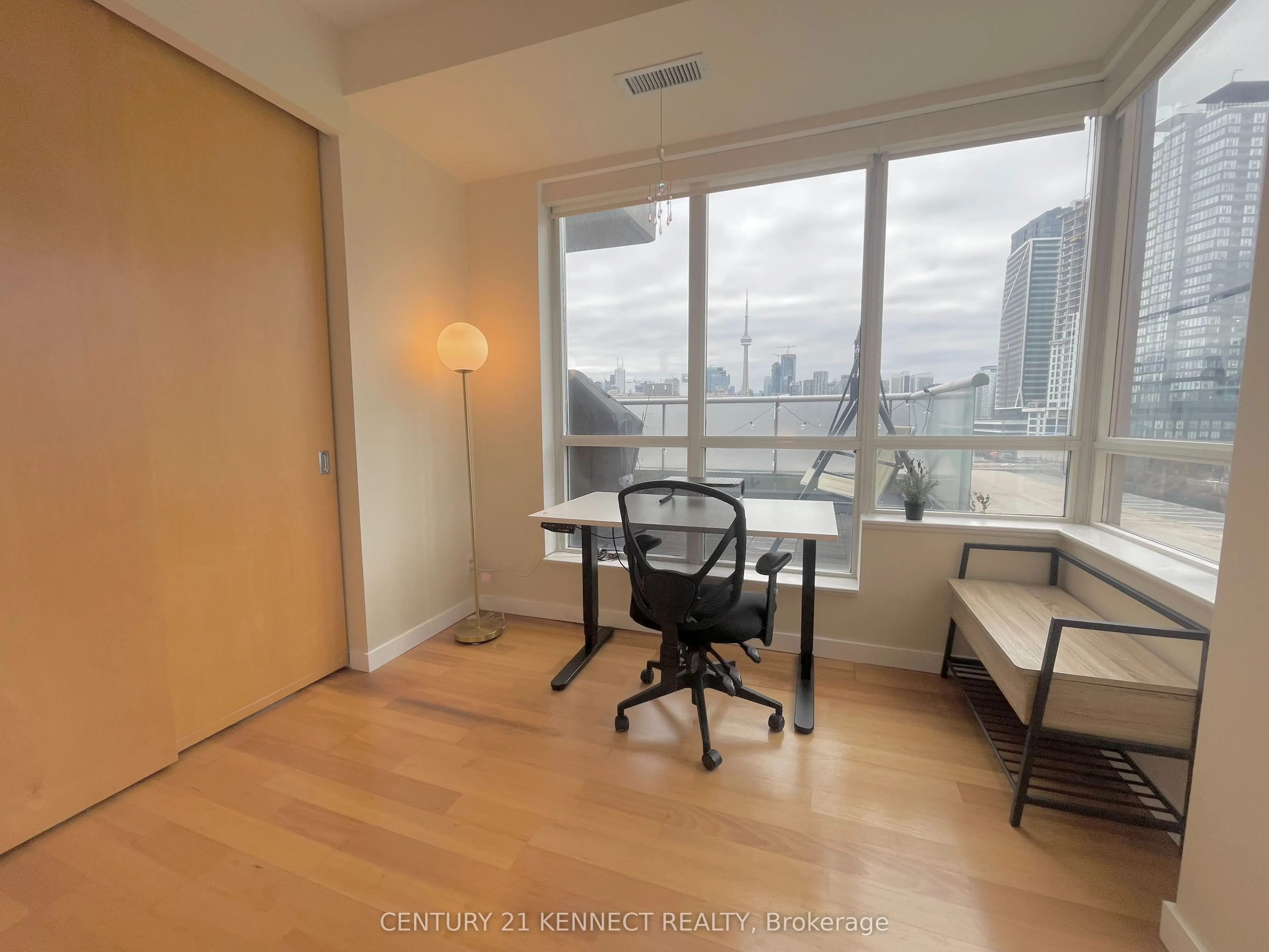 1 Shaw Street, #610