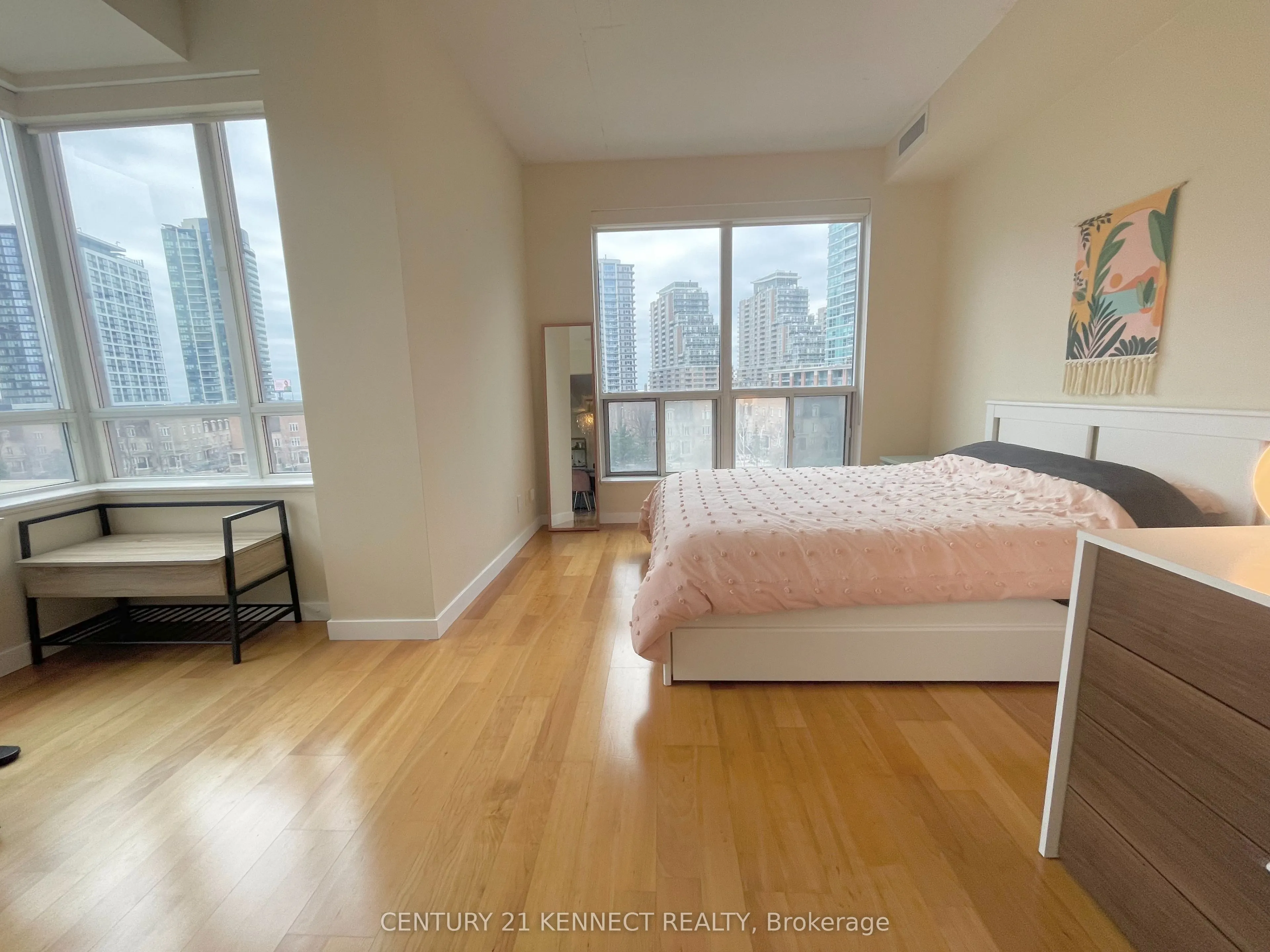 1 Shaw Street, #610