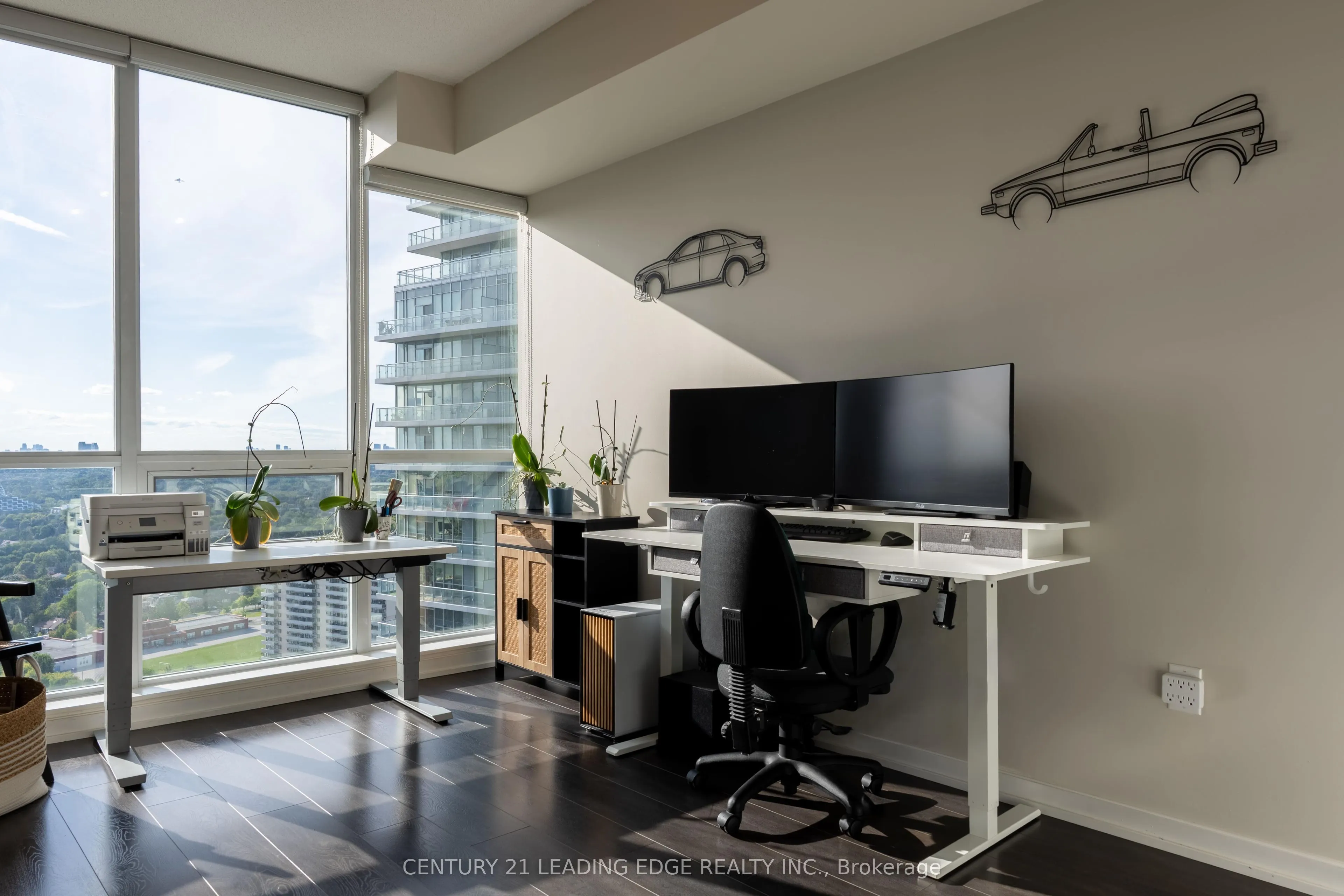 62 Forest Manor Road, #2305