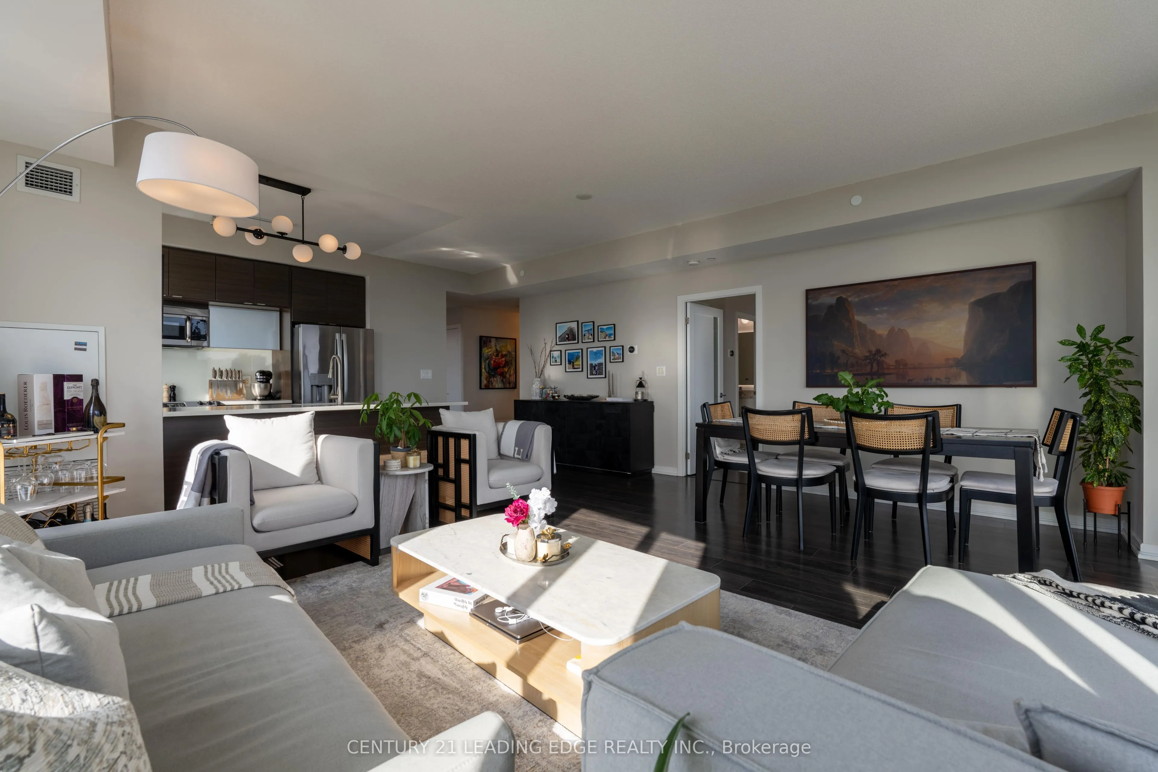 62 Forest Manor Road, #2305